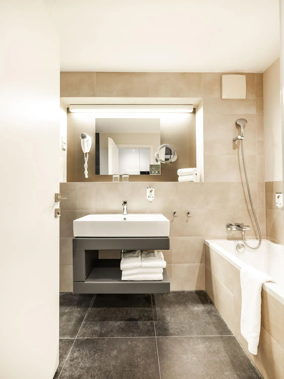 Bathroom in Hotel City Maribor