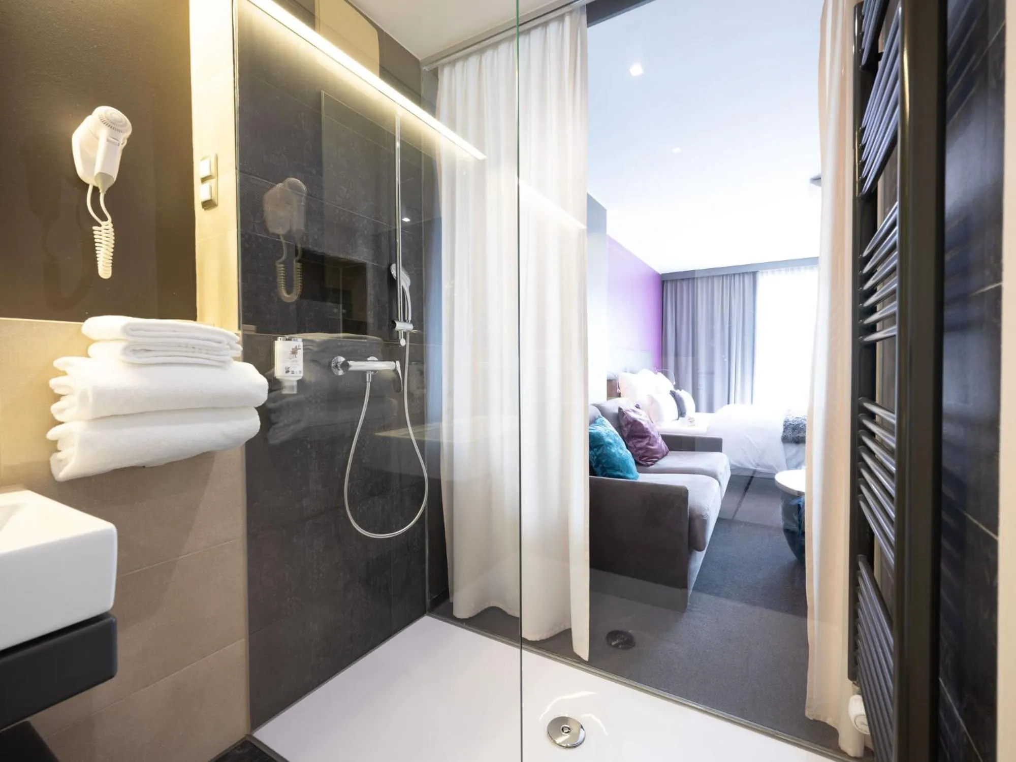 Bed in Hotel City Maribor