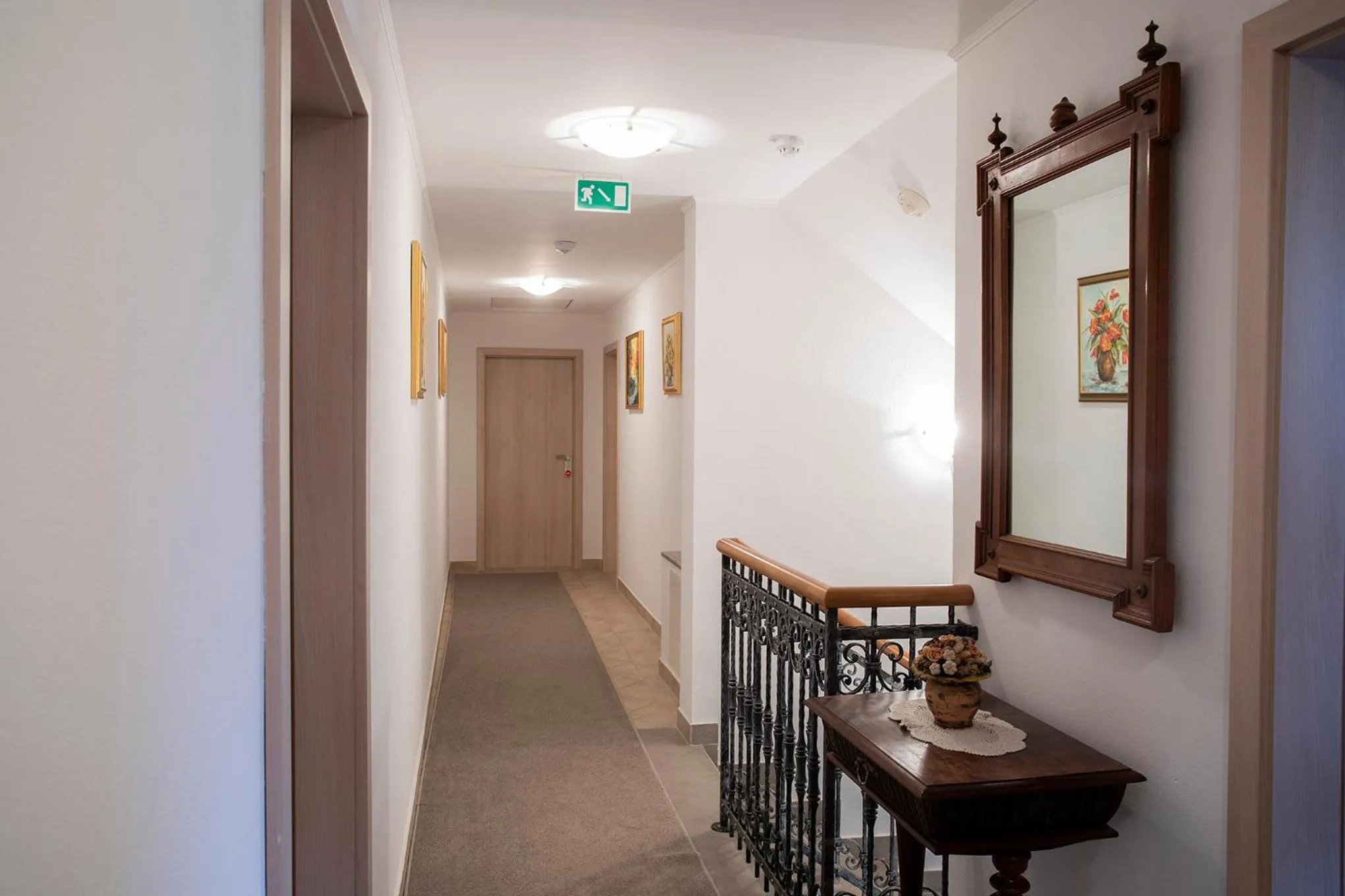 Other in House Klasika - Adults Only
