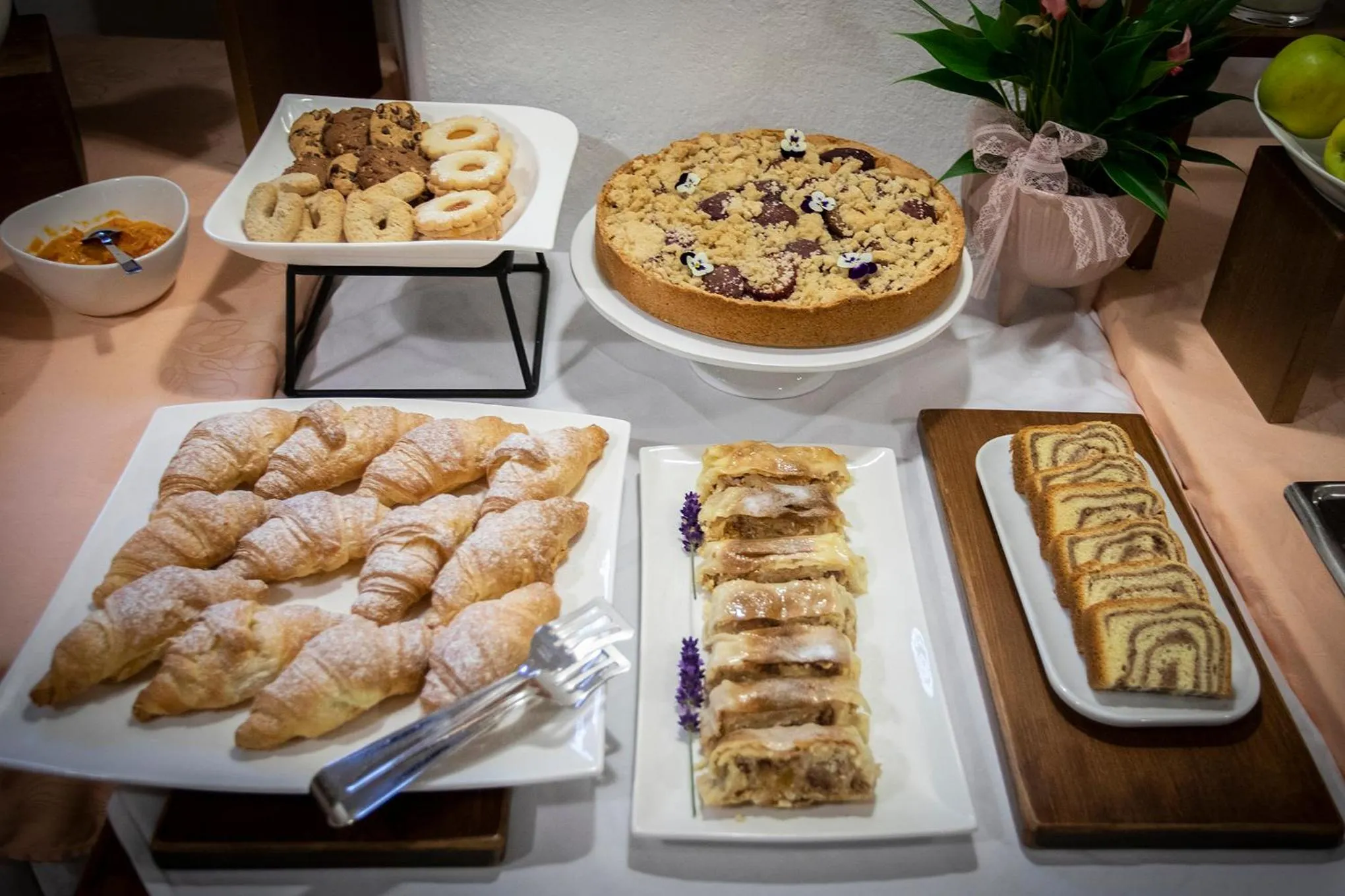 Food and drinks in House Klasika - Adults Only