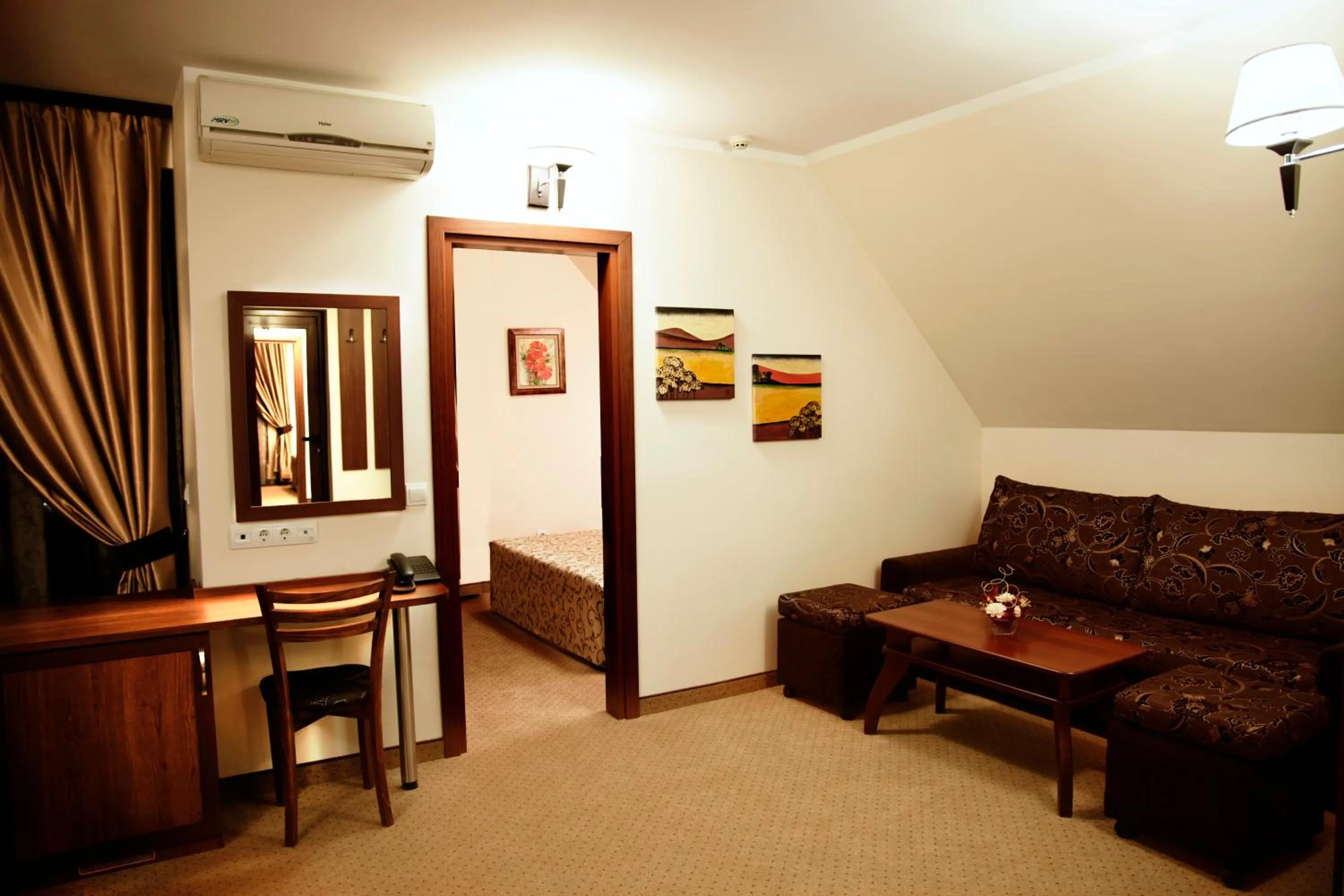 Seating area in Favorit Hotel