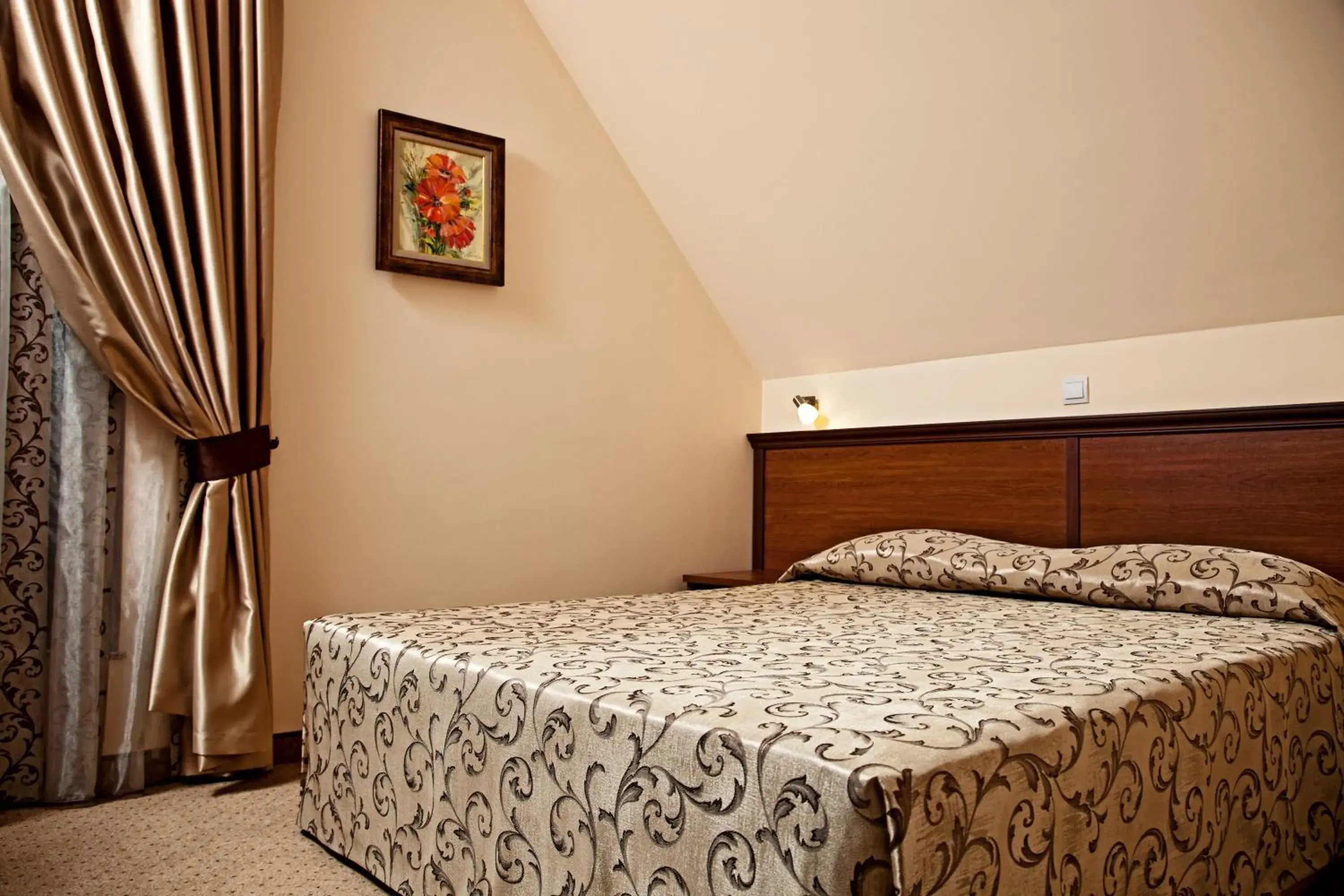 Bedroom, Bed in Favorit Hotel Bedroom, Bed in Favorit Hotel