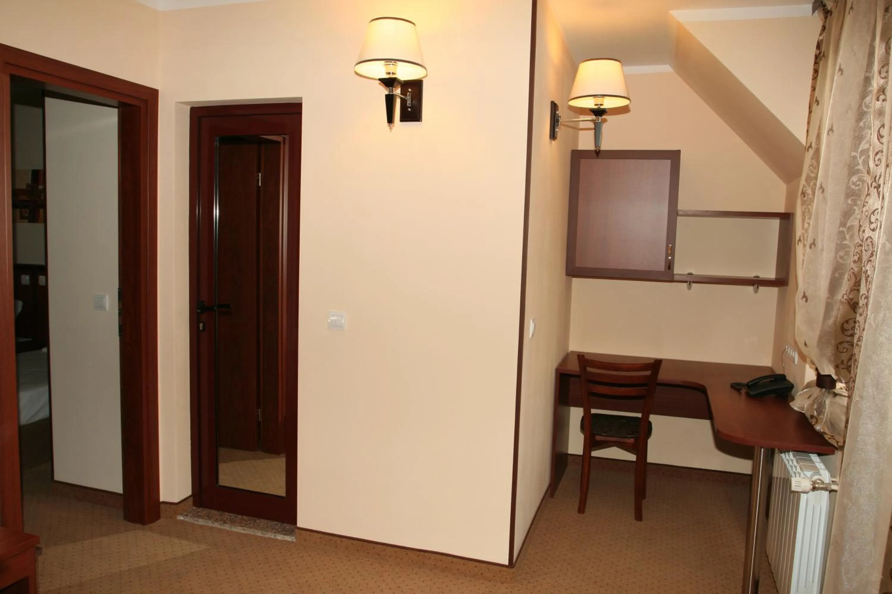 Living room in Favorit Hotel