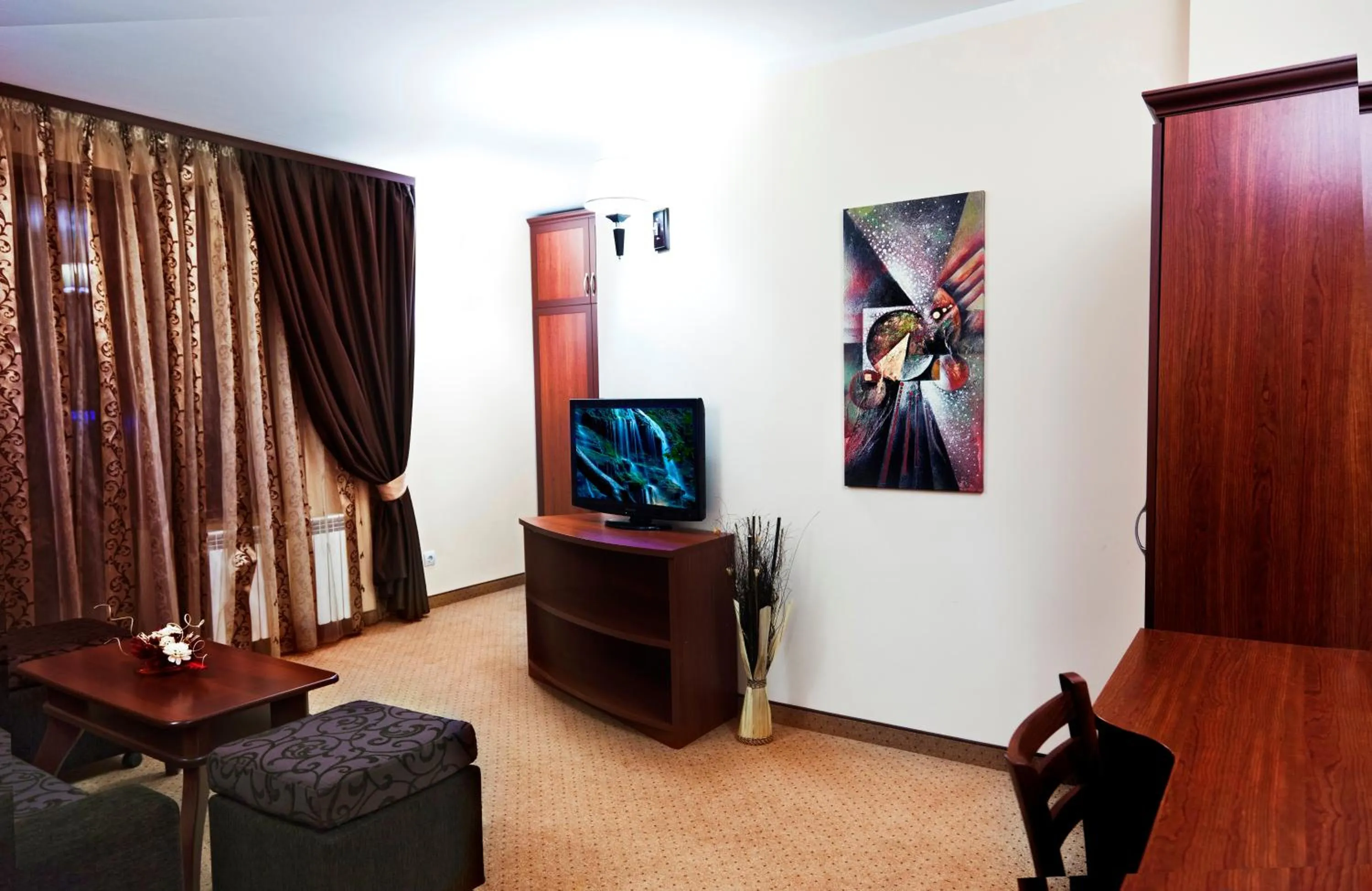 TV and multimedia in Favorit Hotel