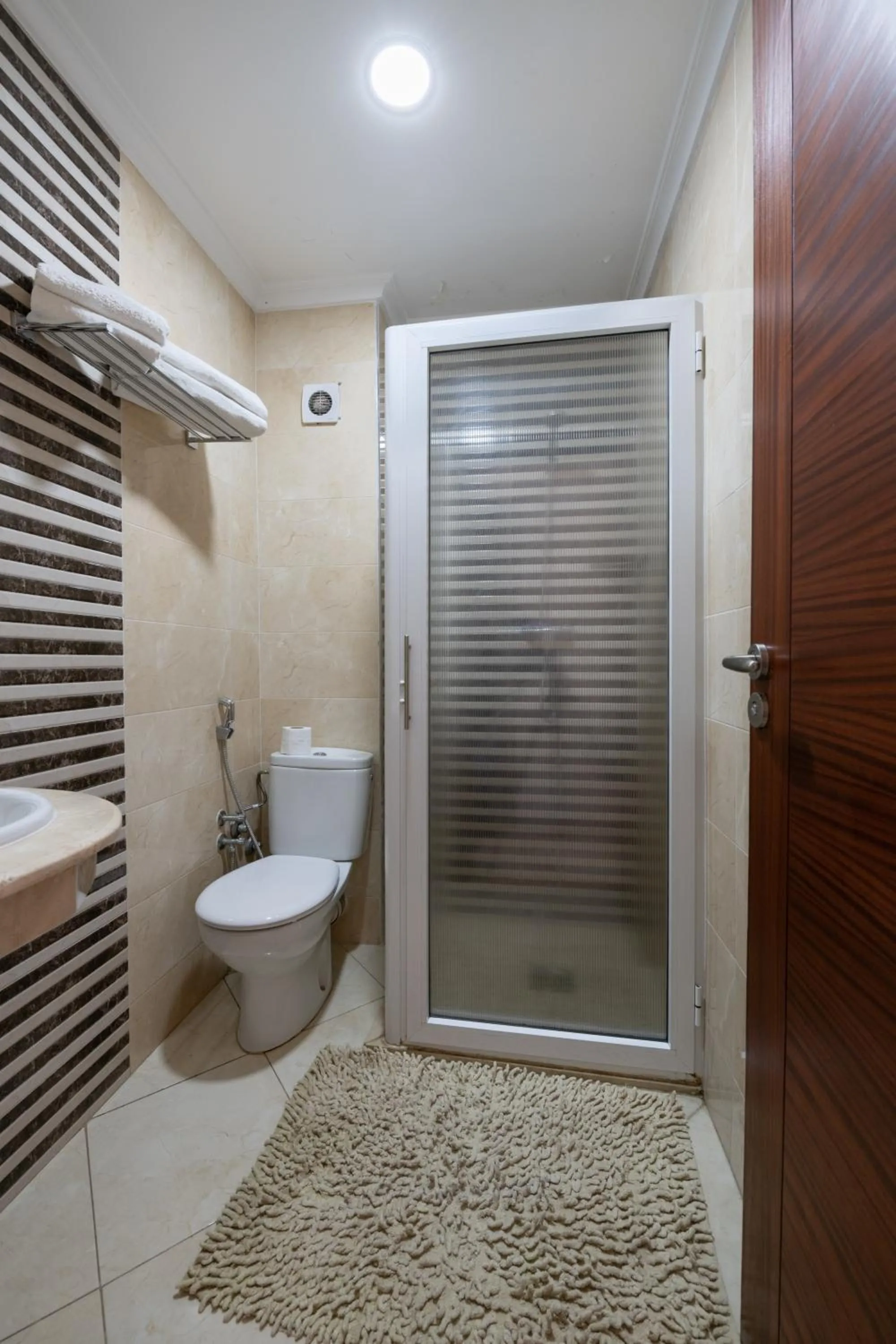 Bathroom in Hotel Etoile Du Nord