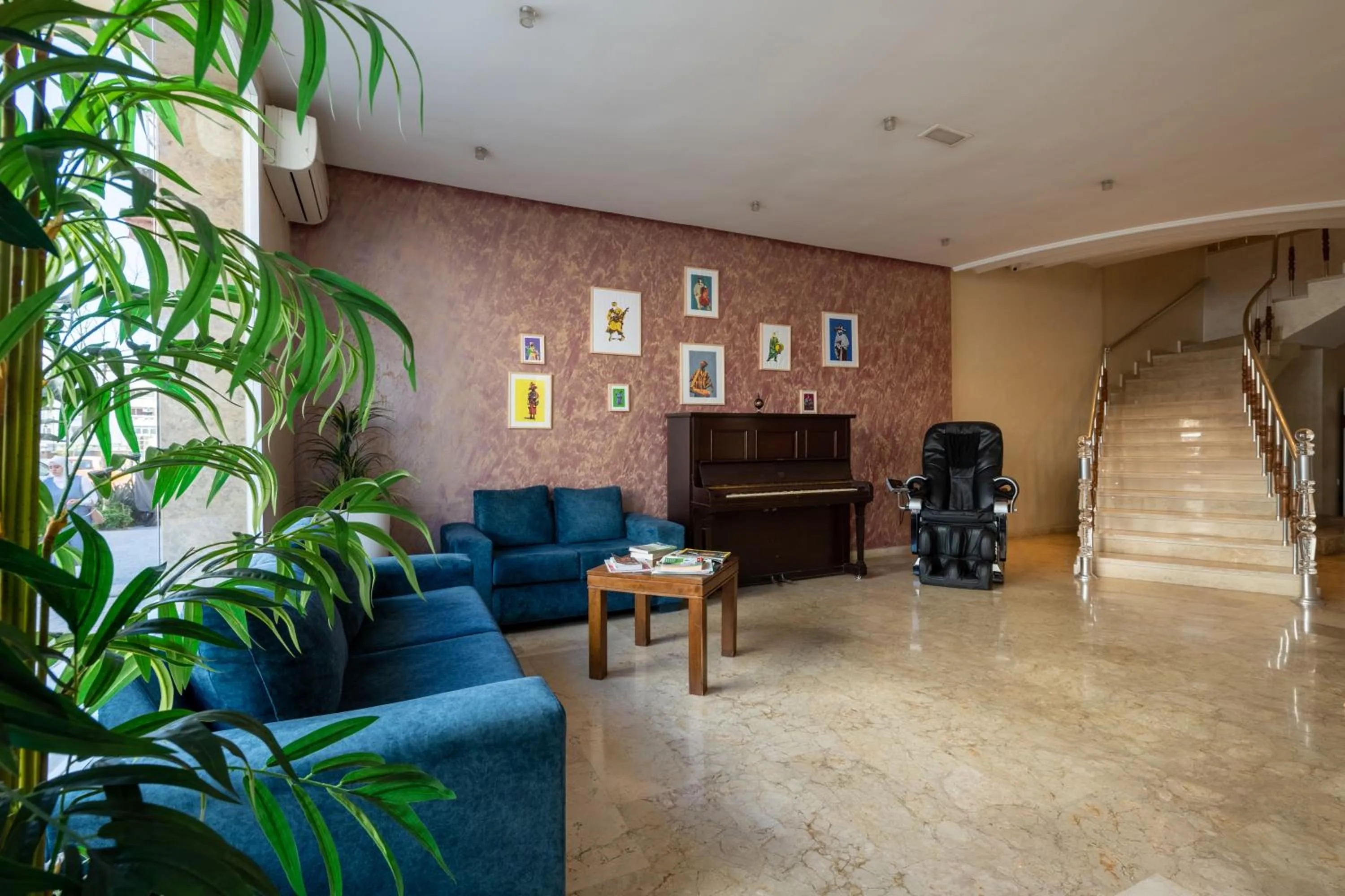 Lobby or reception in Hotel Etoile Du Nord