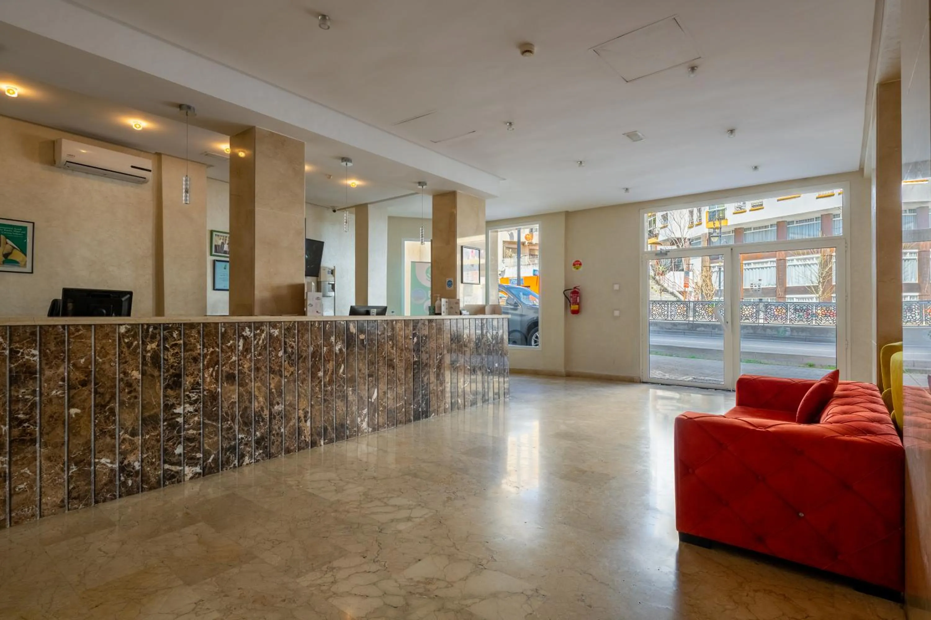 Lobby or reception in Hotel Etoile Du Nord