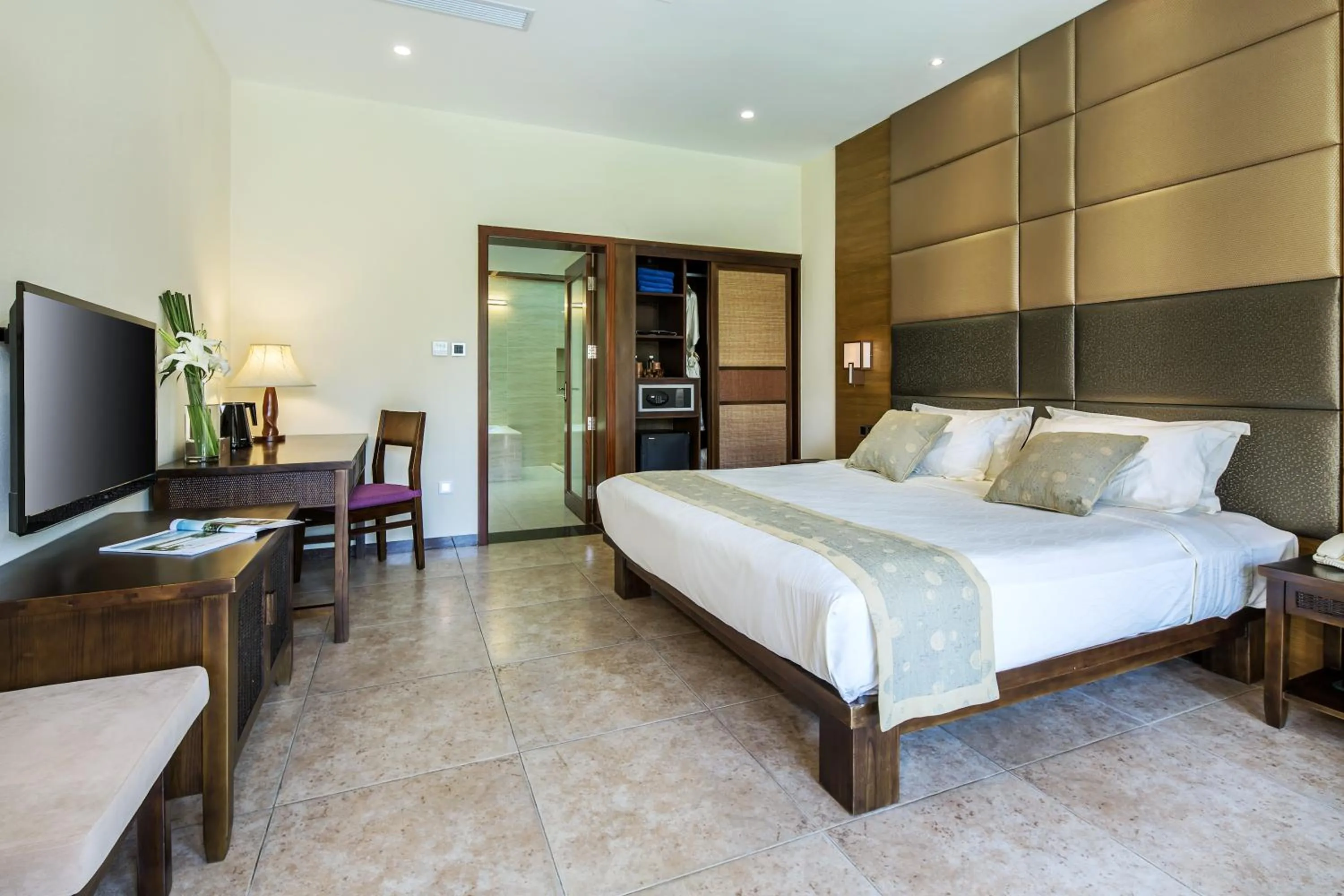 bunk bed, Bed in Sanya Yalong Bay Villas & Spa