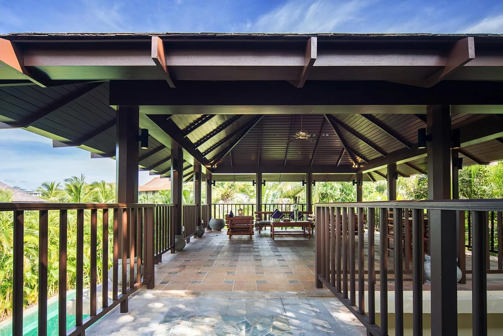 Balcony/Terrace in Sanya Yalong Bay Villas & Spa