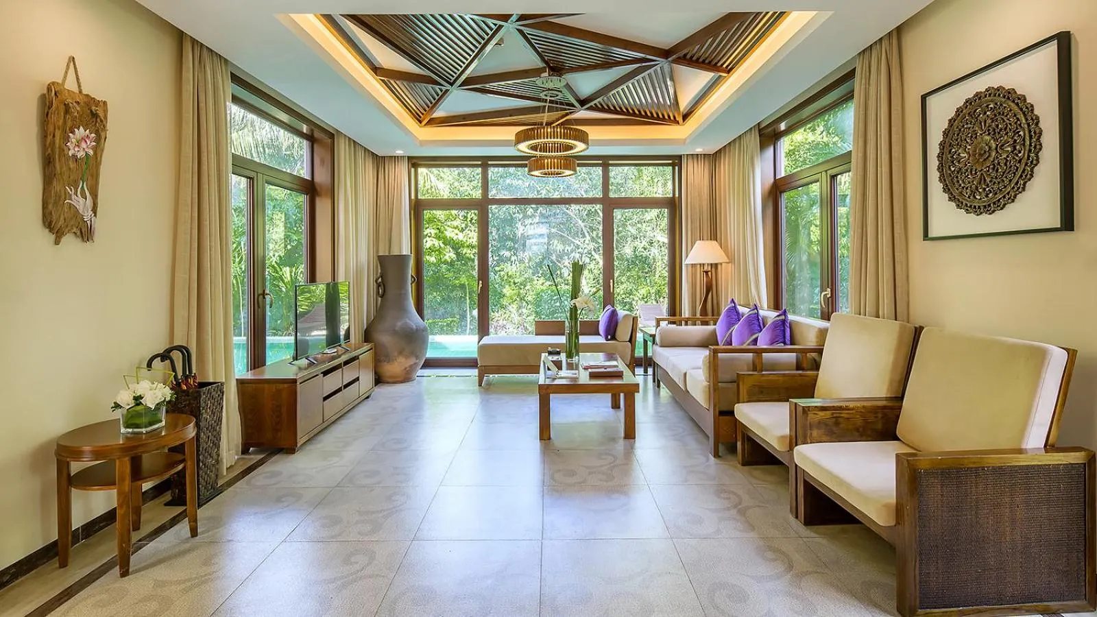 Living room in Sanya Yalong Bay Villas & Spa