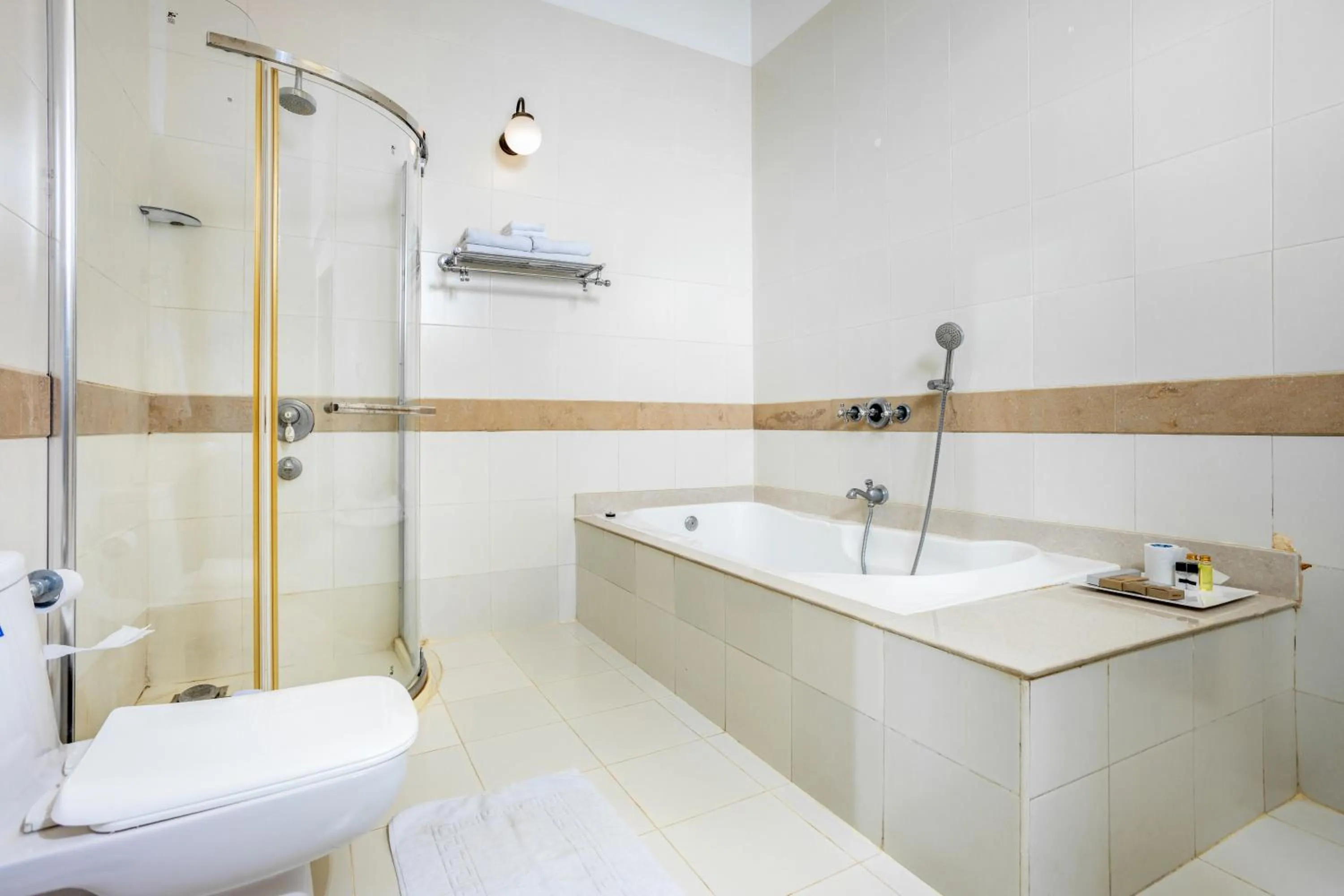 Toilet in Koder House