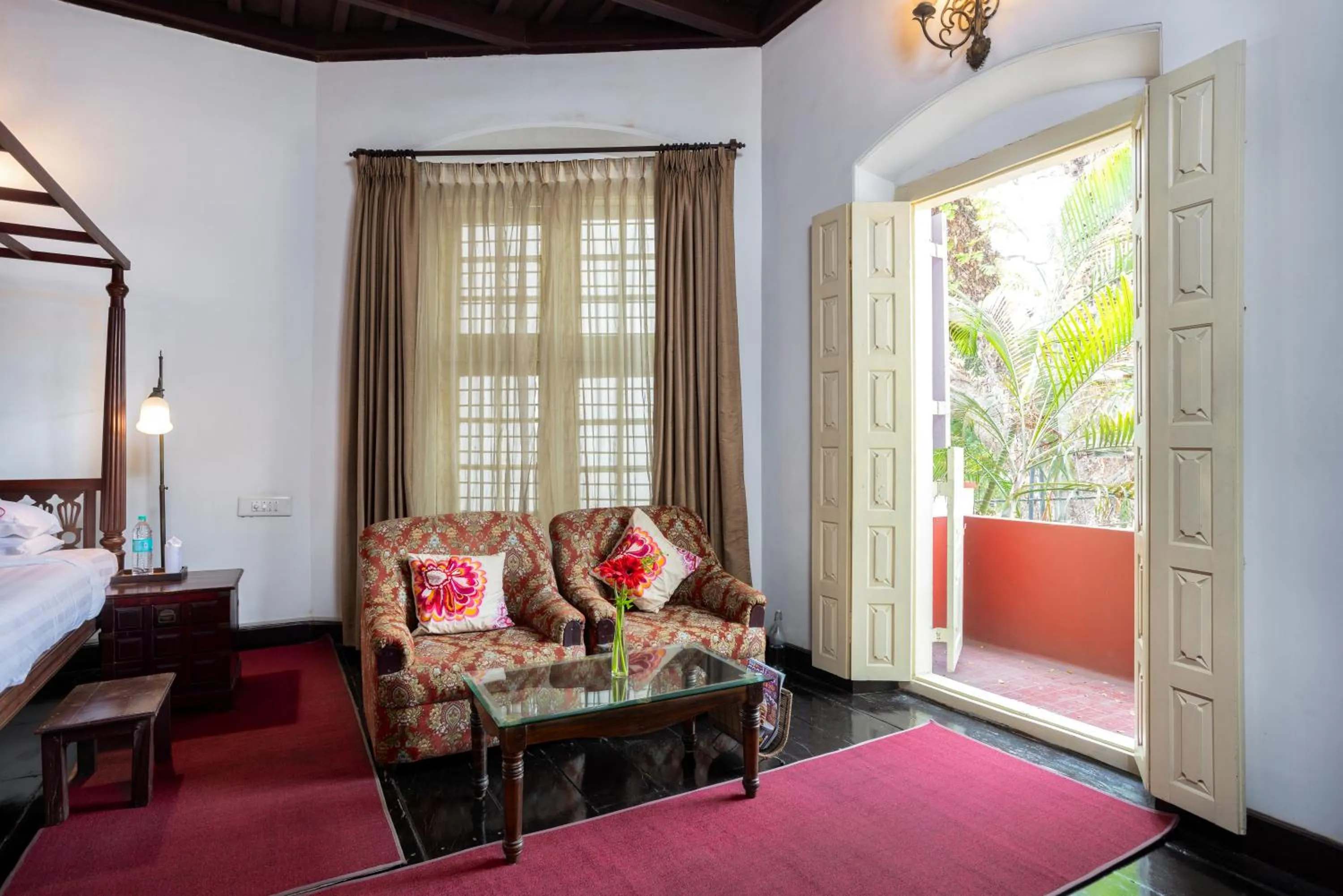 Seating area, Bed in Koder House