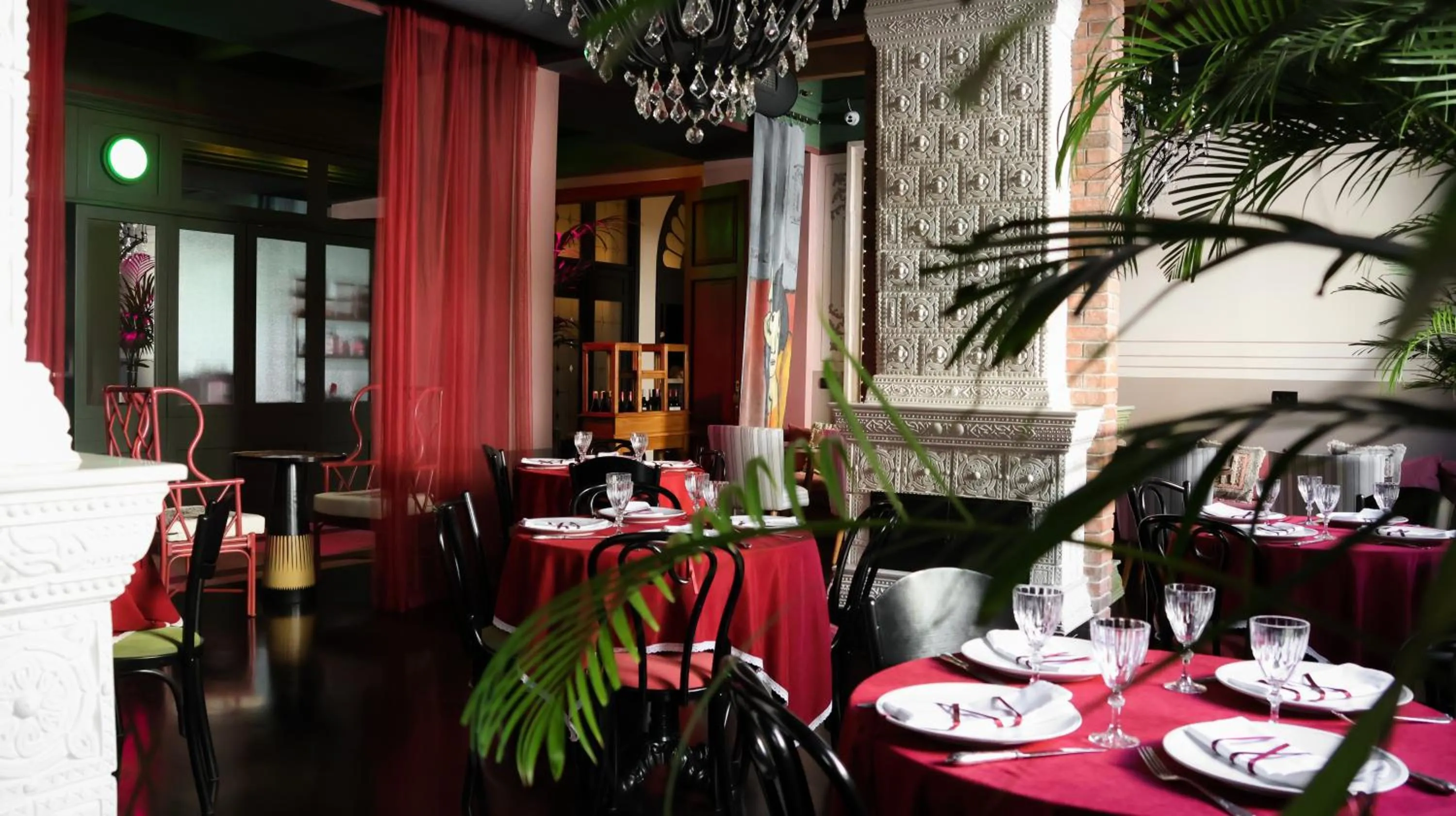 Restaurant/places to eat in Prestige Palace - Esquisse Hotel