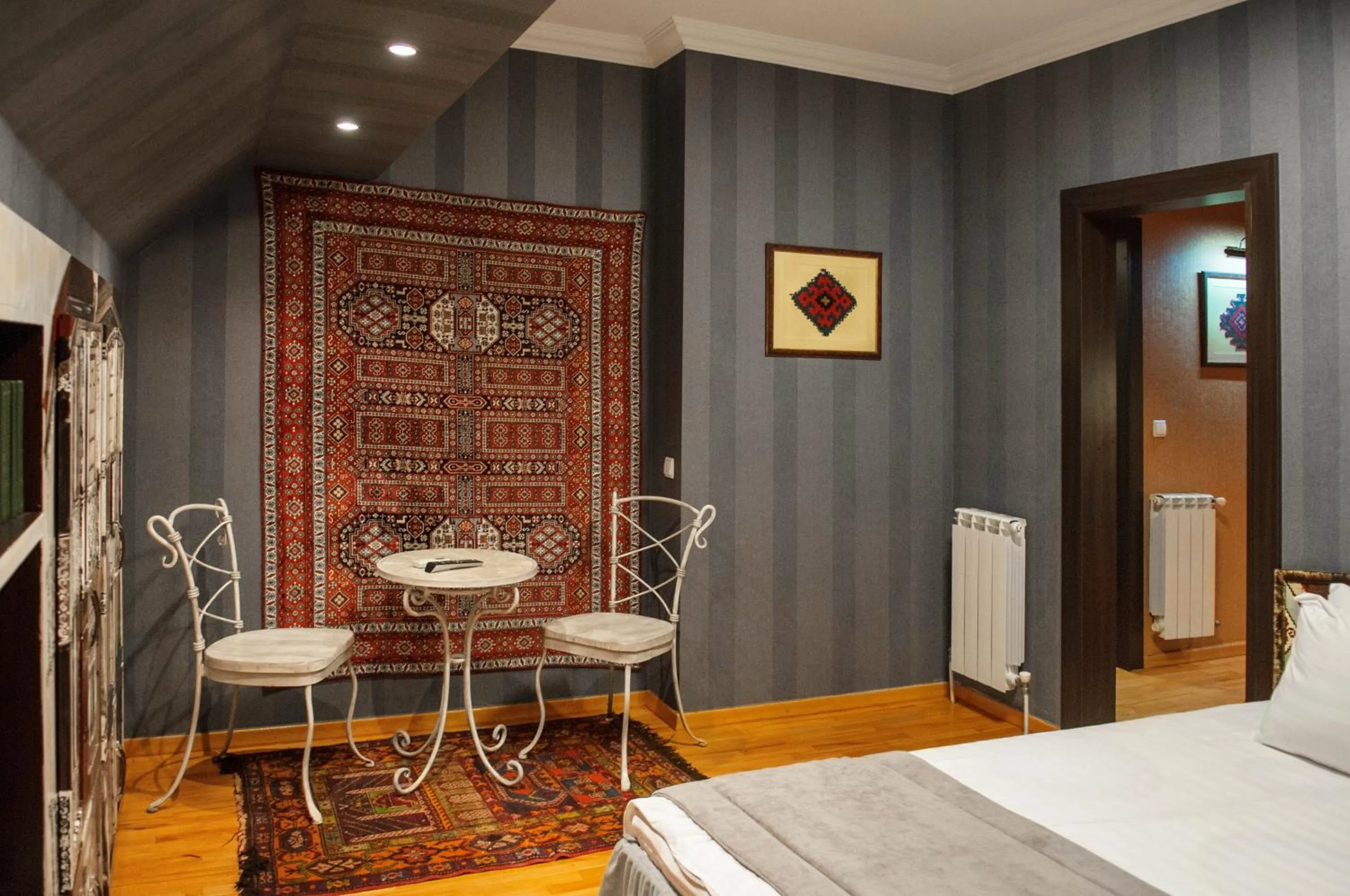 Seating area in Prestige Palace - Esquisse Hotel