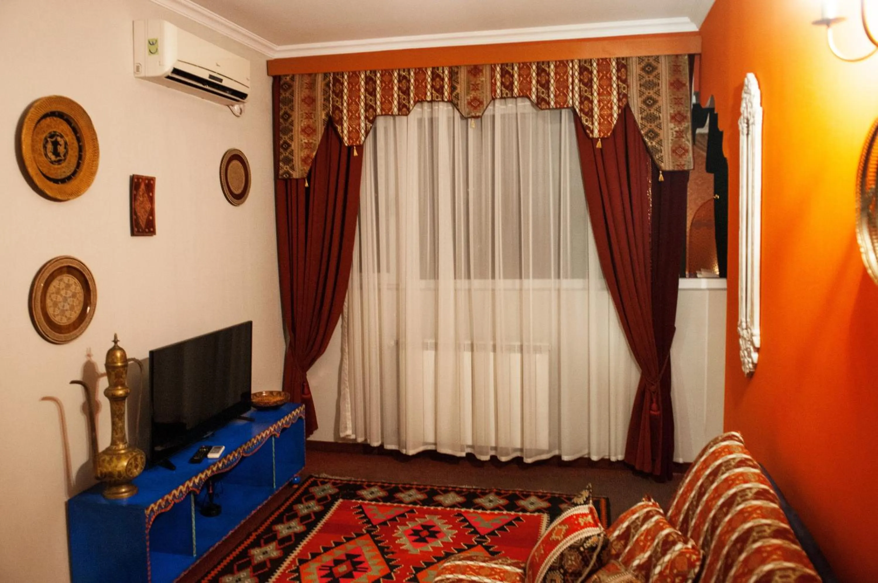 Seating area in Prestige Palace - Esquisse Hotel