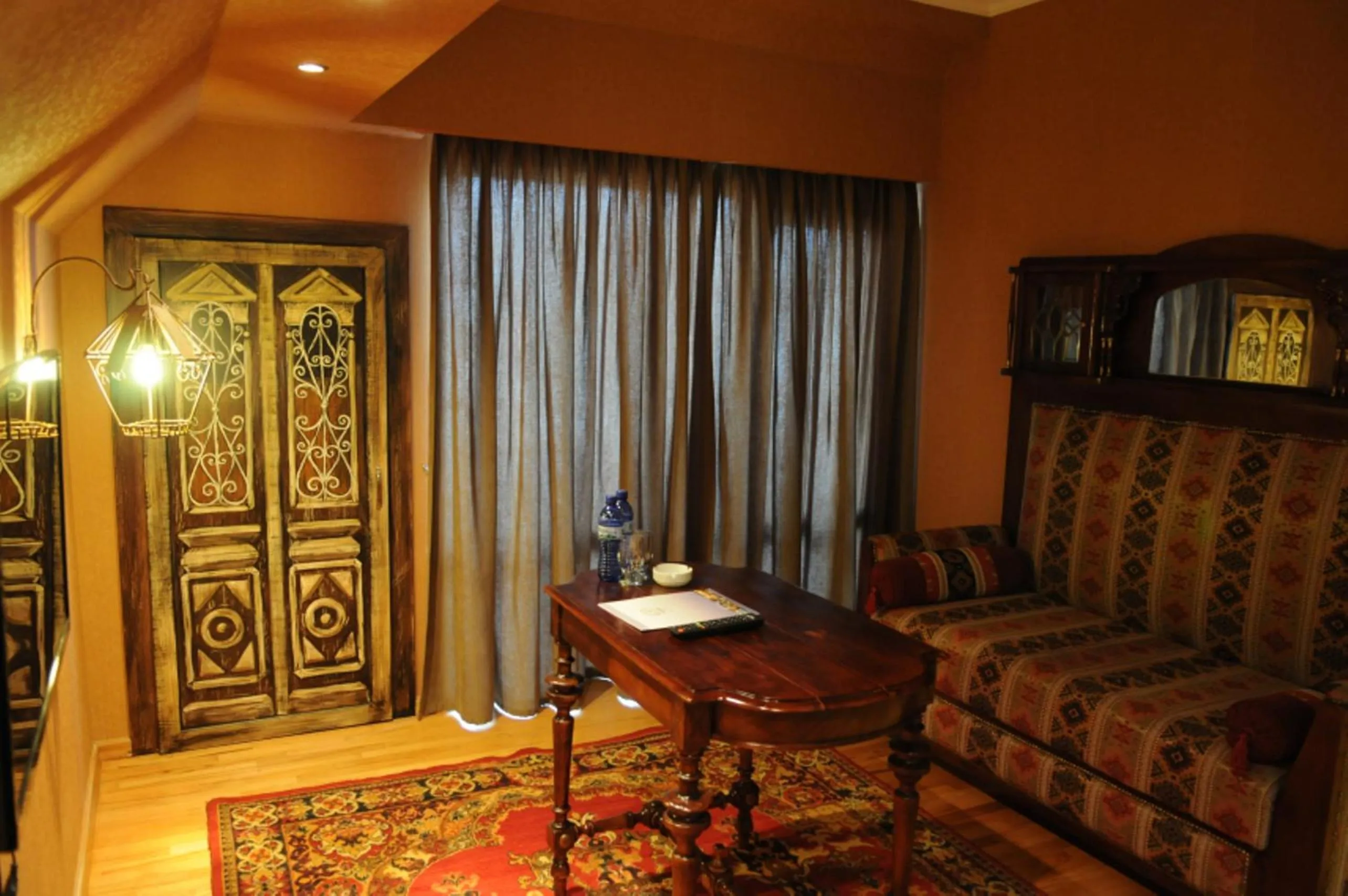 Seating area in Prestige Palace - Esquisse Hotel