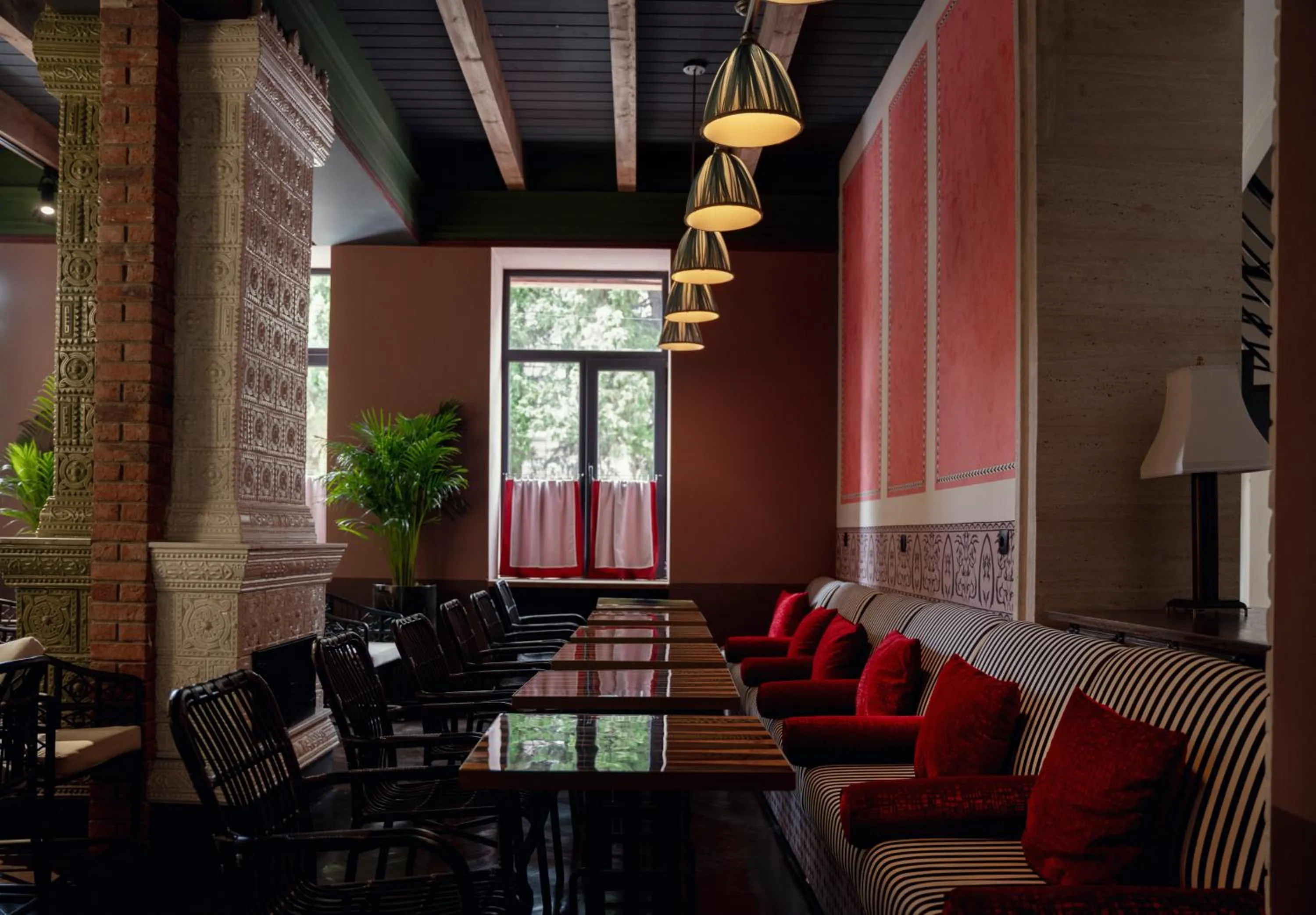 Restaurant/places to eat in Prestige Palace - Esquisse Hotel