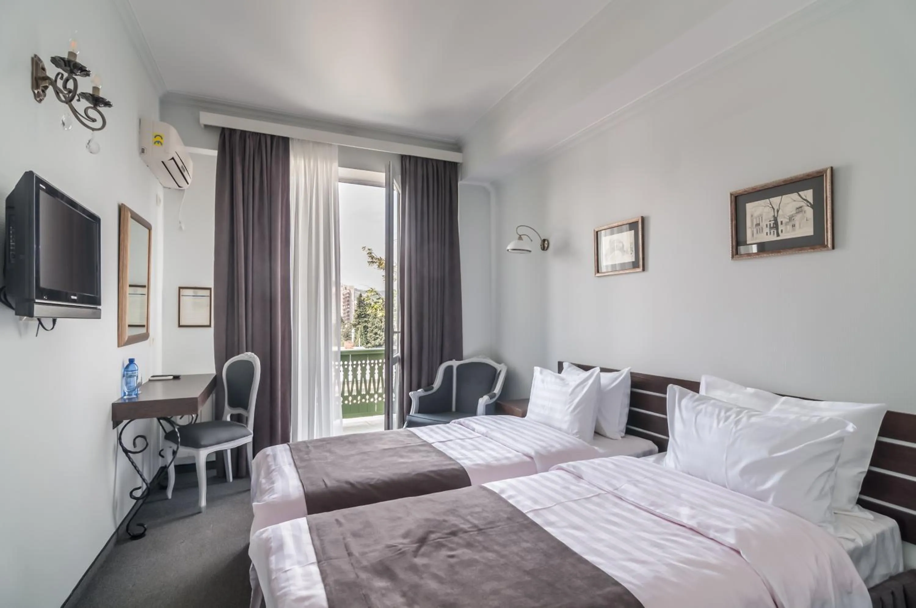 Bedroom in Prestige Palace - Esquisse Hotel