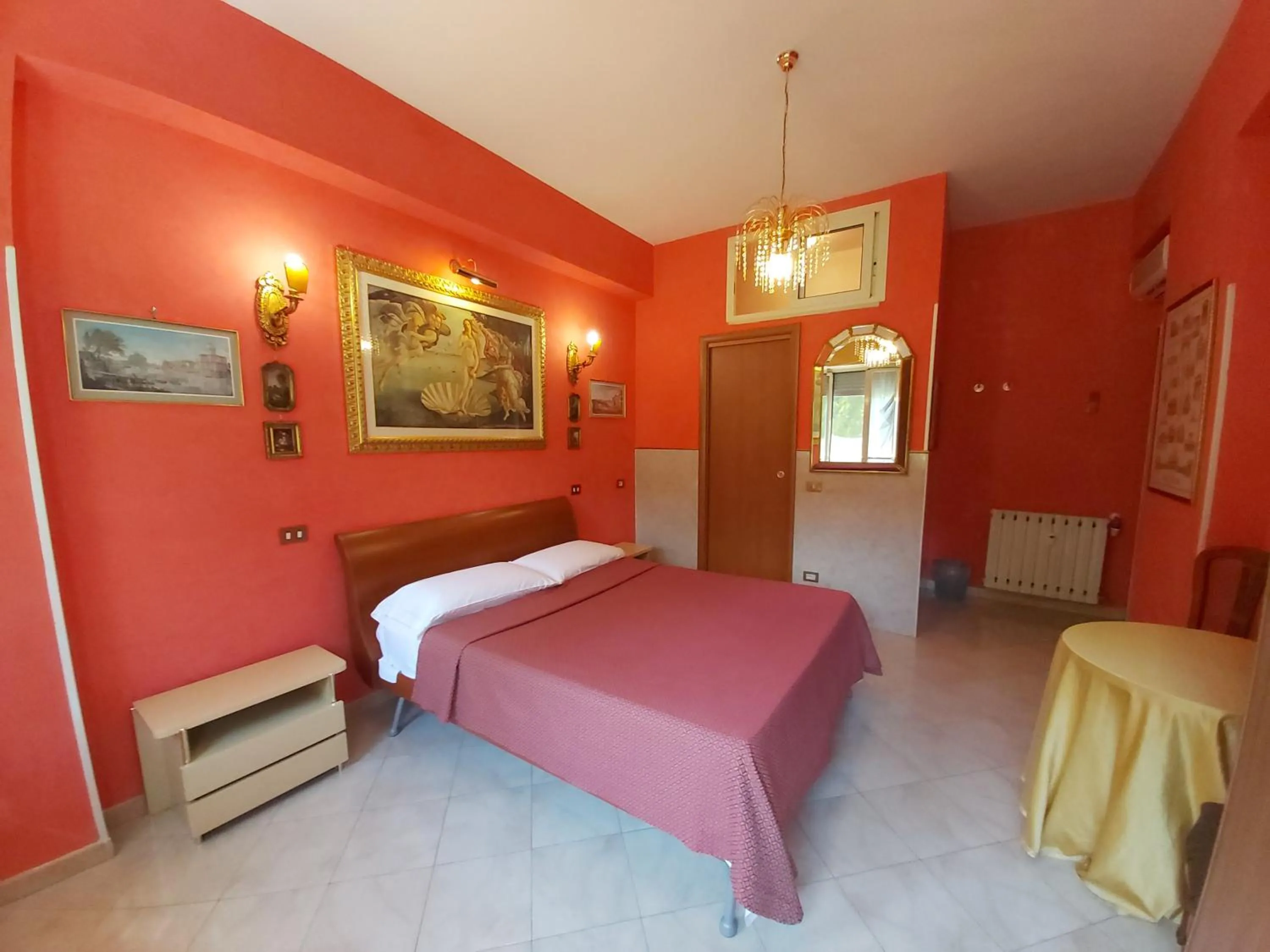 B&B Babri Simim Taj