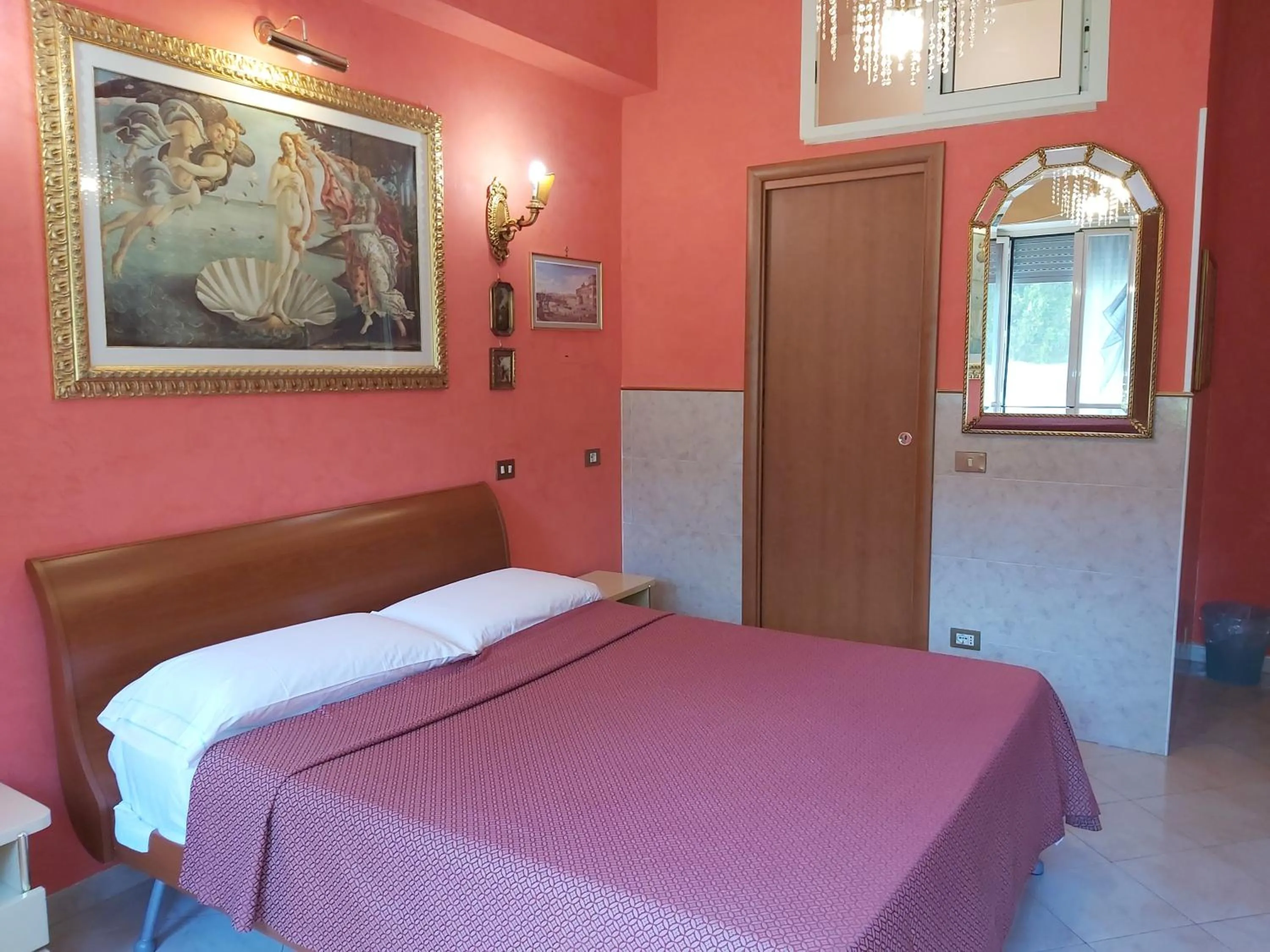 B&B Babri Simim Taj