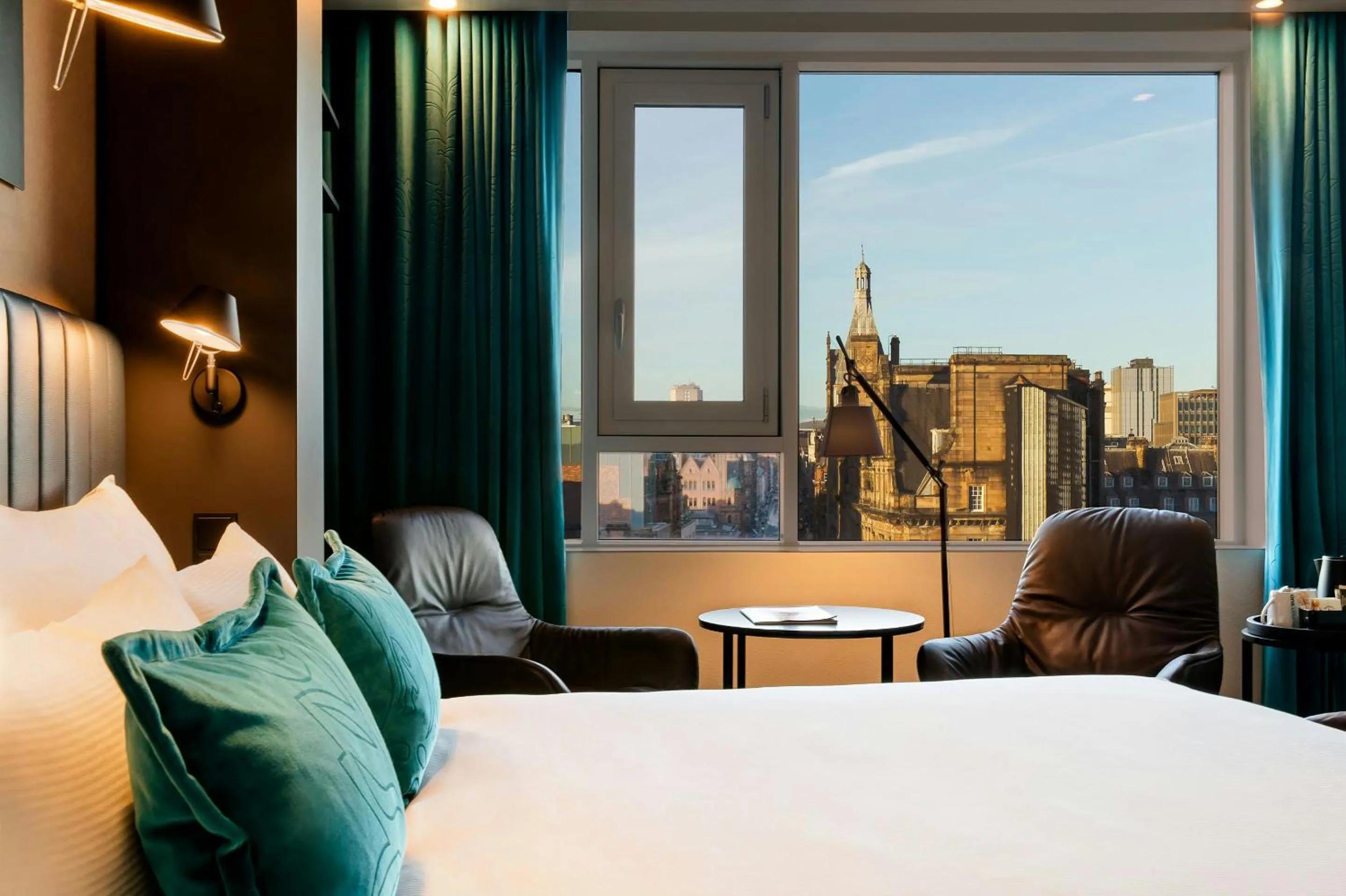 Bedroom, Bed in Motel One Glasgow