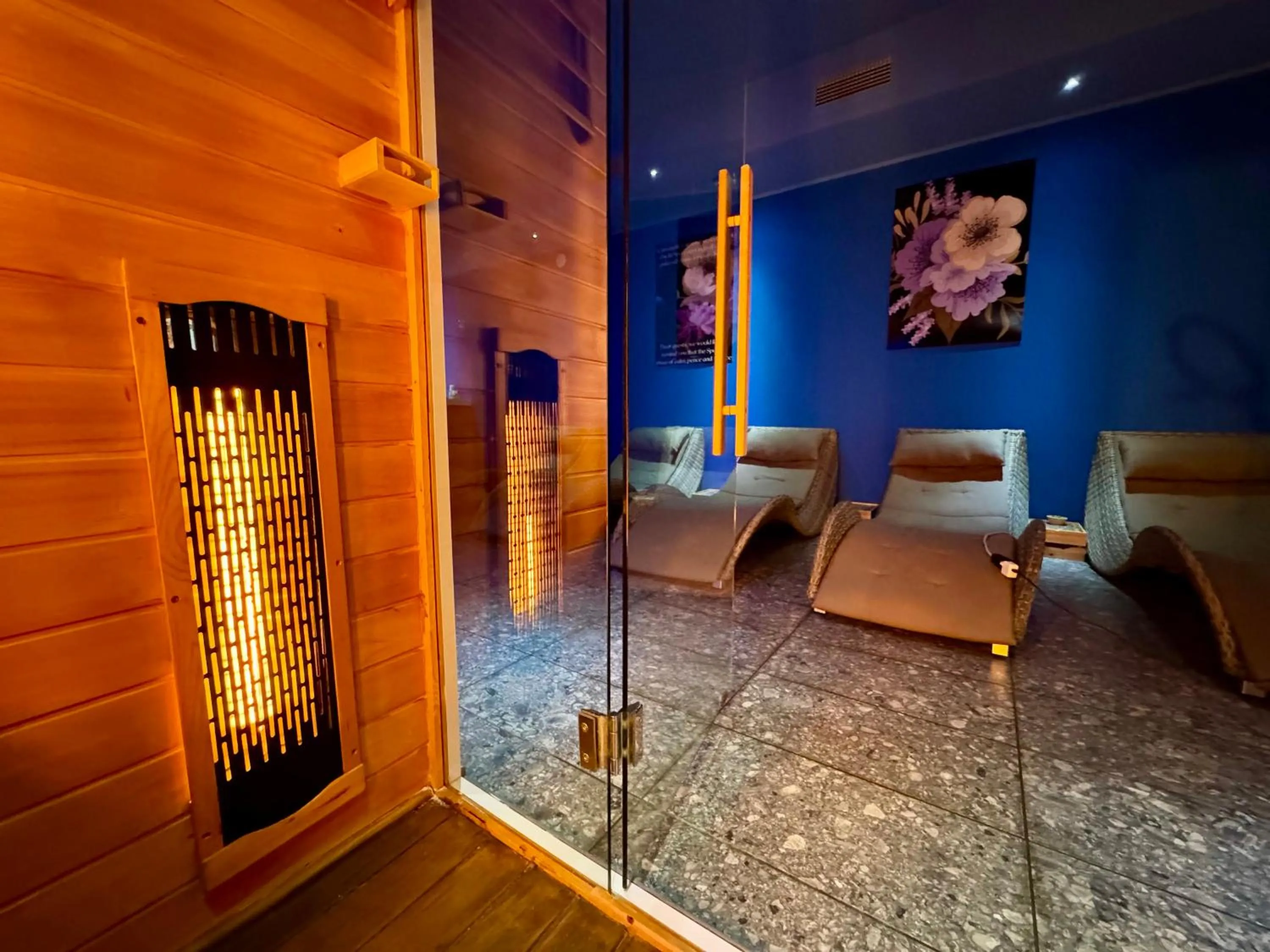 Spa and wellness centre/facilities in Yachting Residence