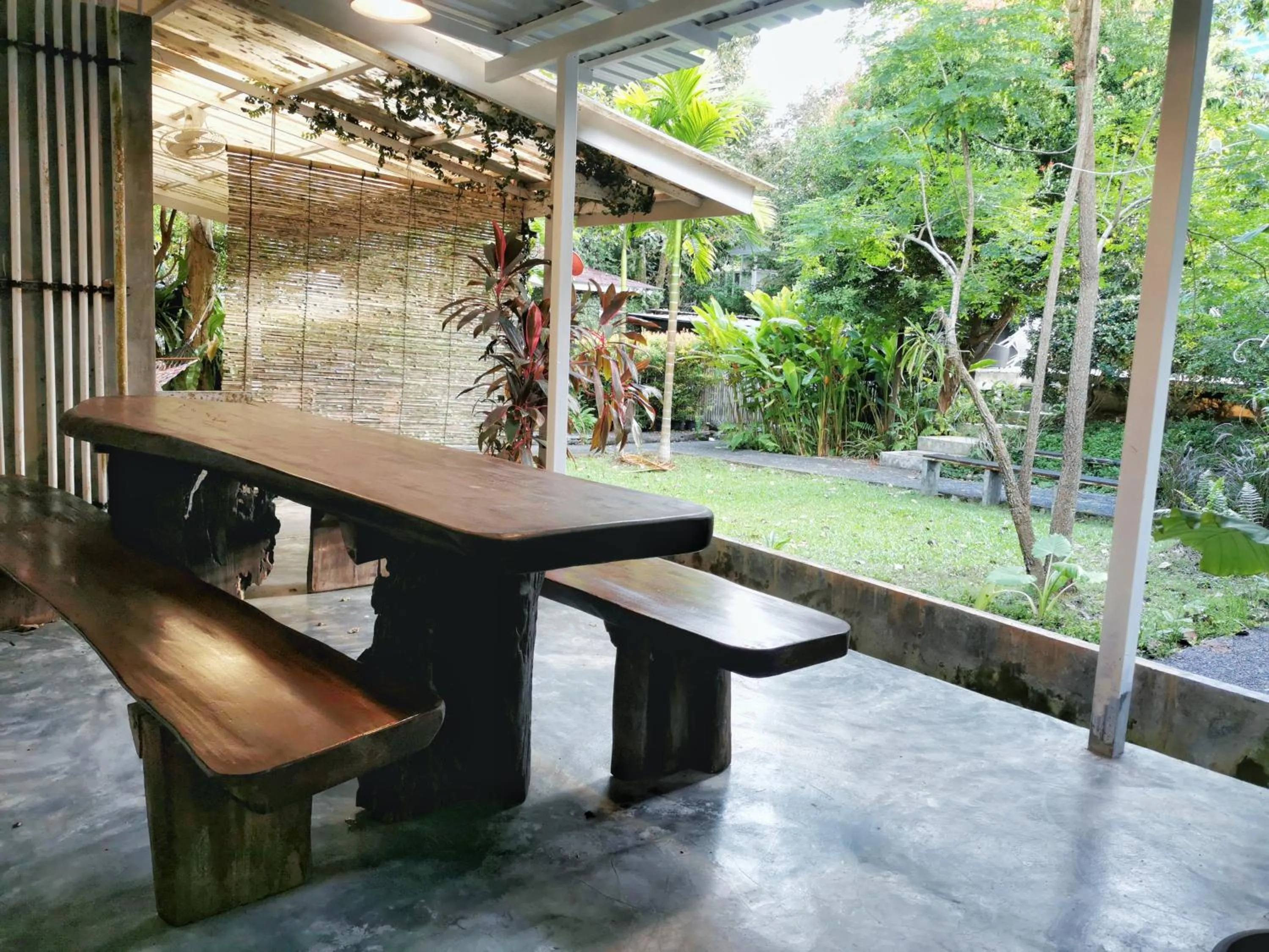 Seating area in Glur Hostel