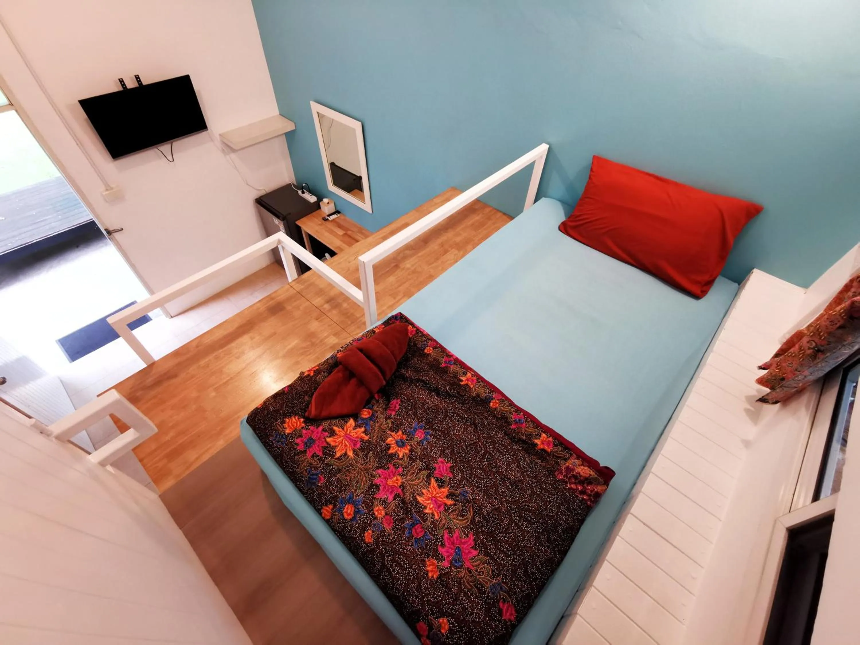 Bedroom, Bed in Glur Hostel