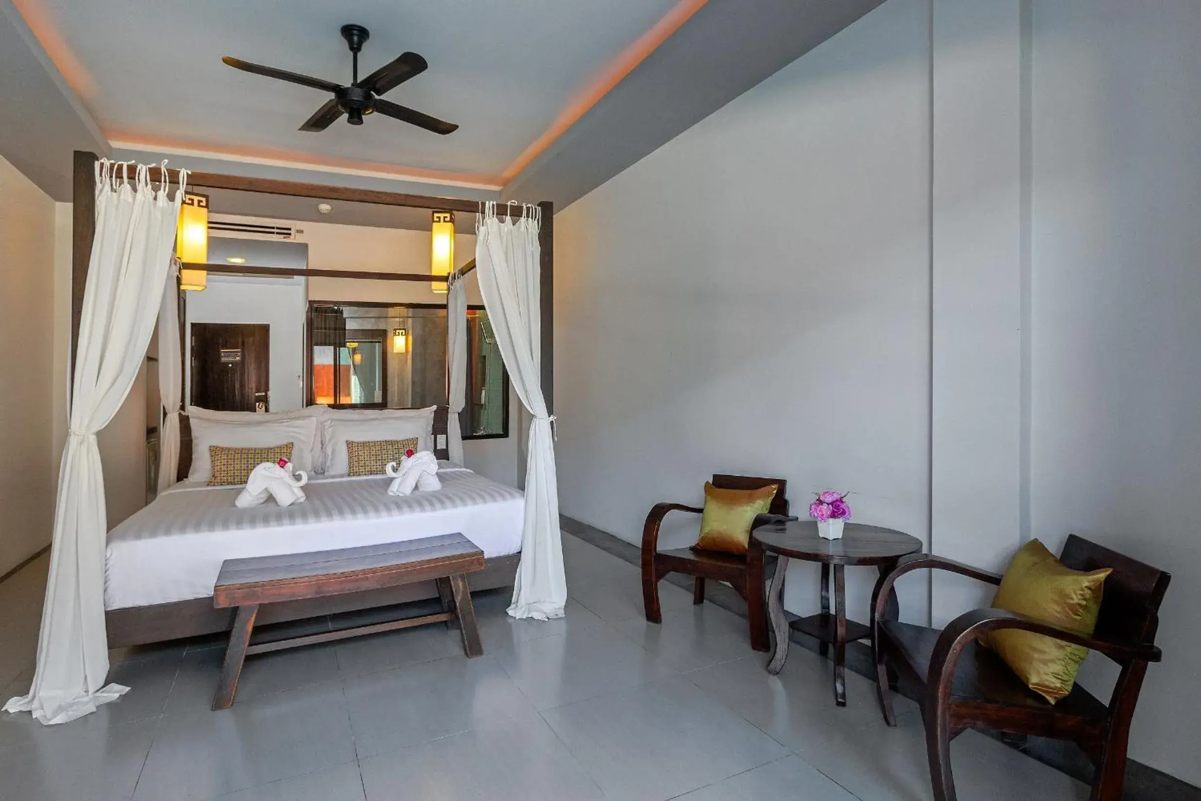 Photo of the whole room, Bed in Phuketa - SHA Extra Plus Photo of the whole room, Bed in Phuketa - SHA Extra Plus