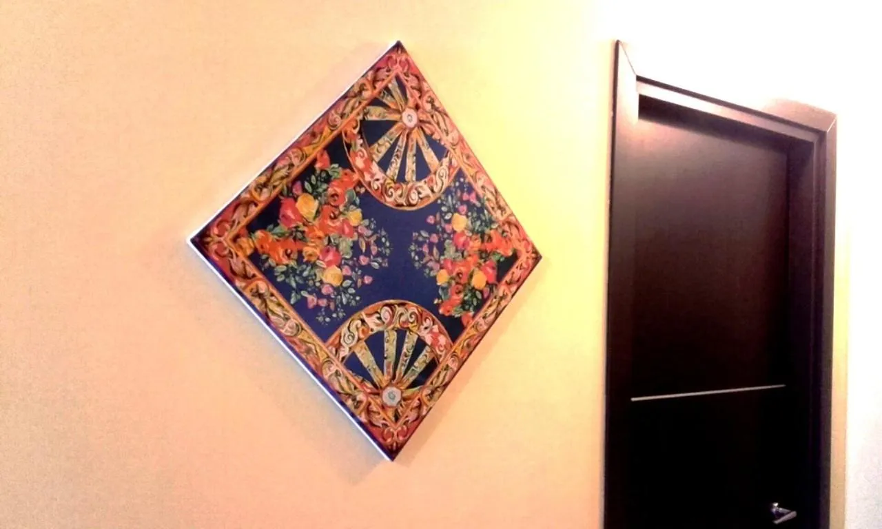 Decorative detail in B&B Cafisu