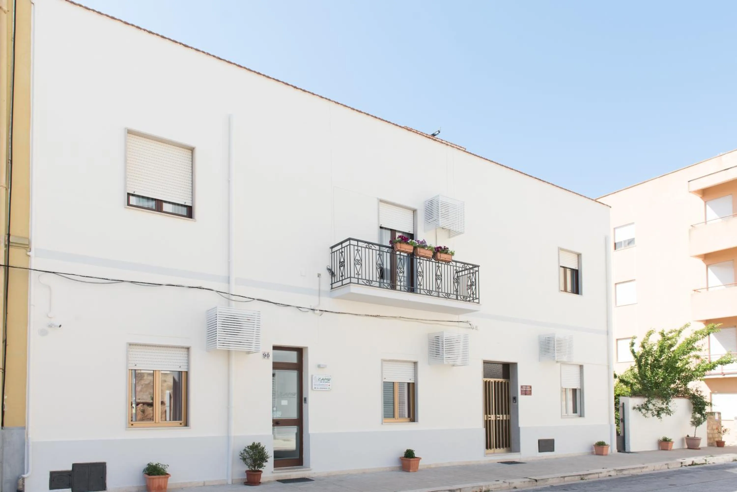 Property building in B&B Cafisu