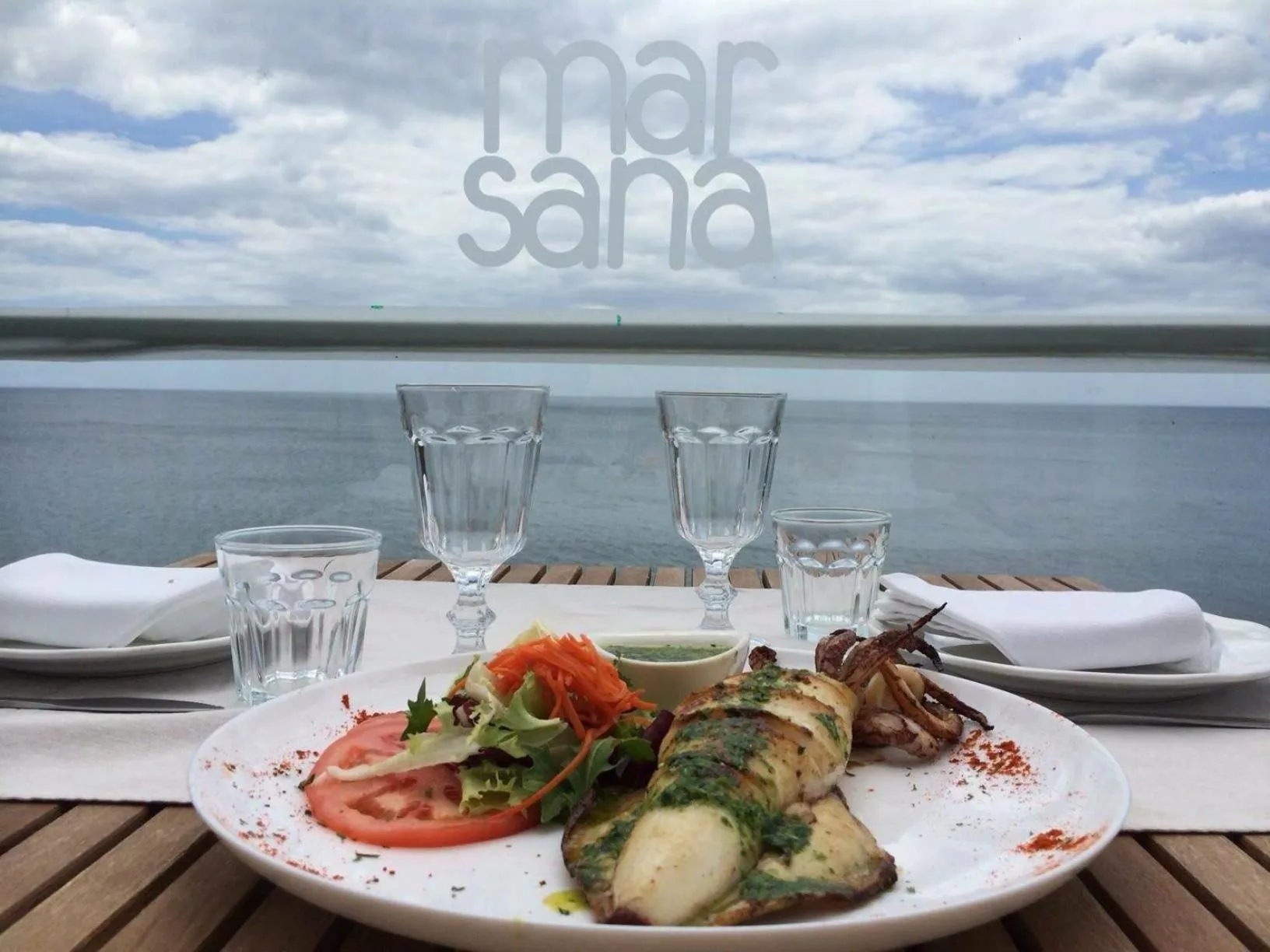 Restaurant/places to eat in Hotel Boutique Milla de Plata