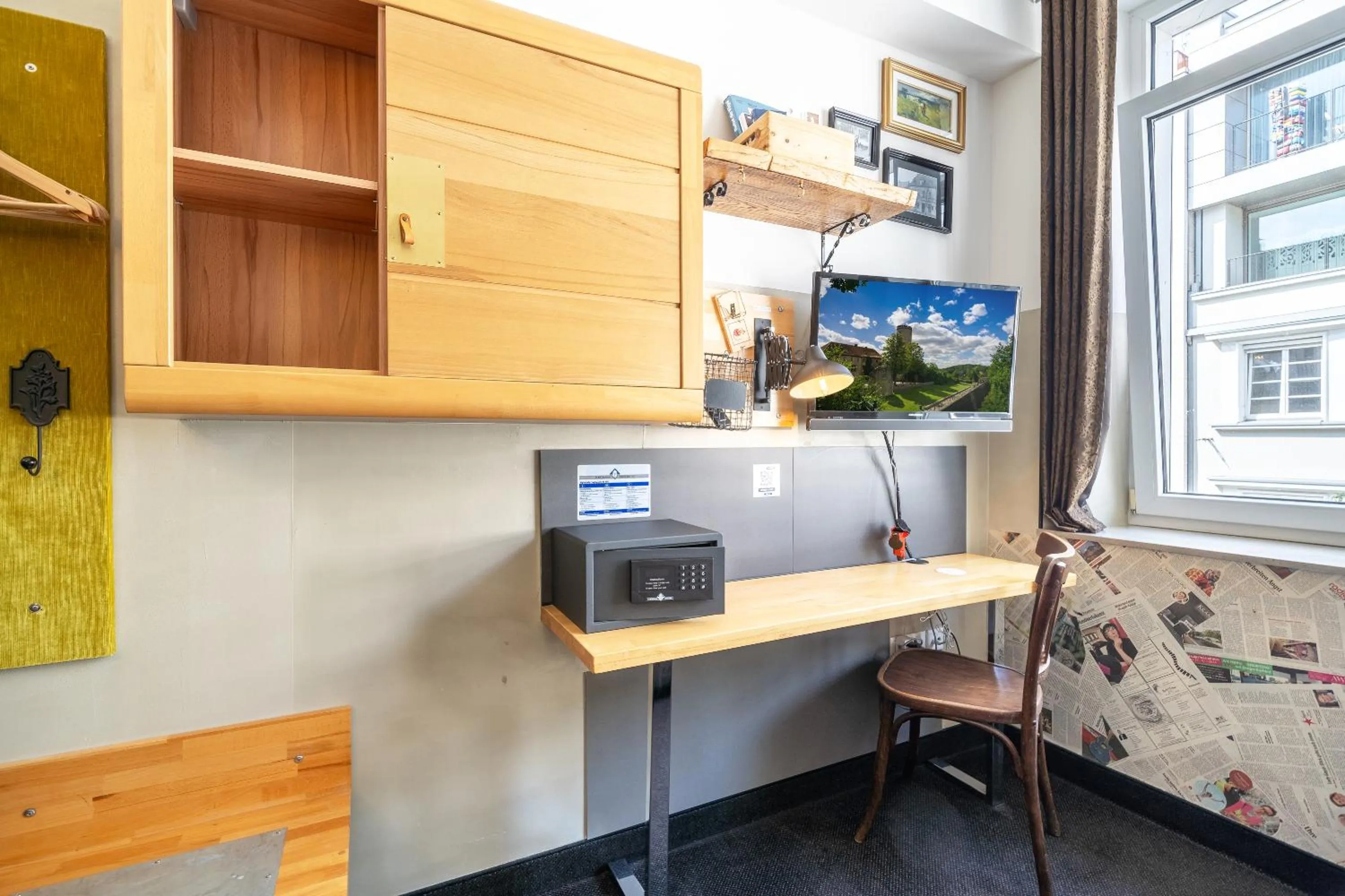 TV and multimedia in Aappartel City Center - kontaktloser Check-in 24h