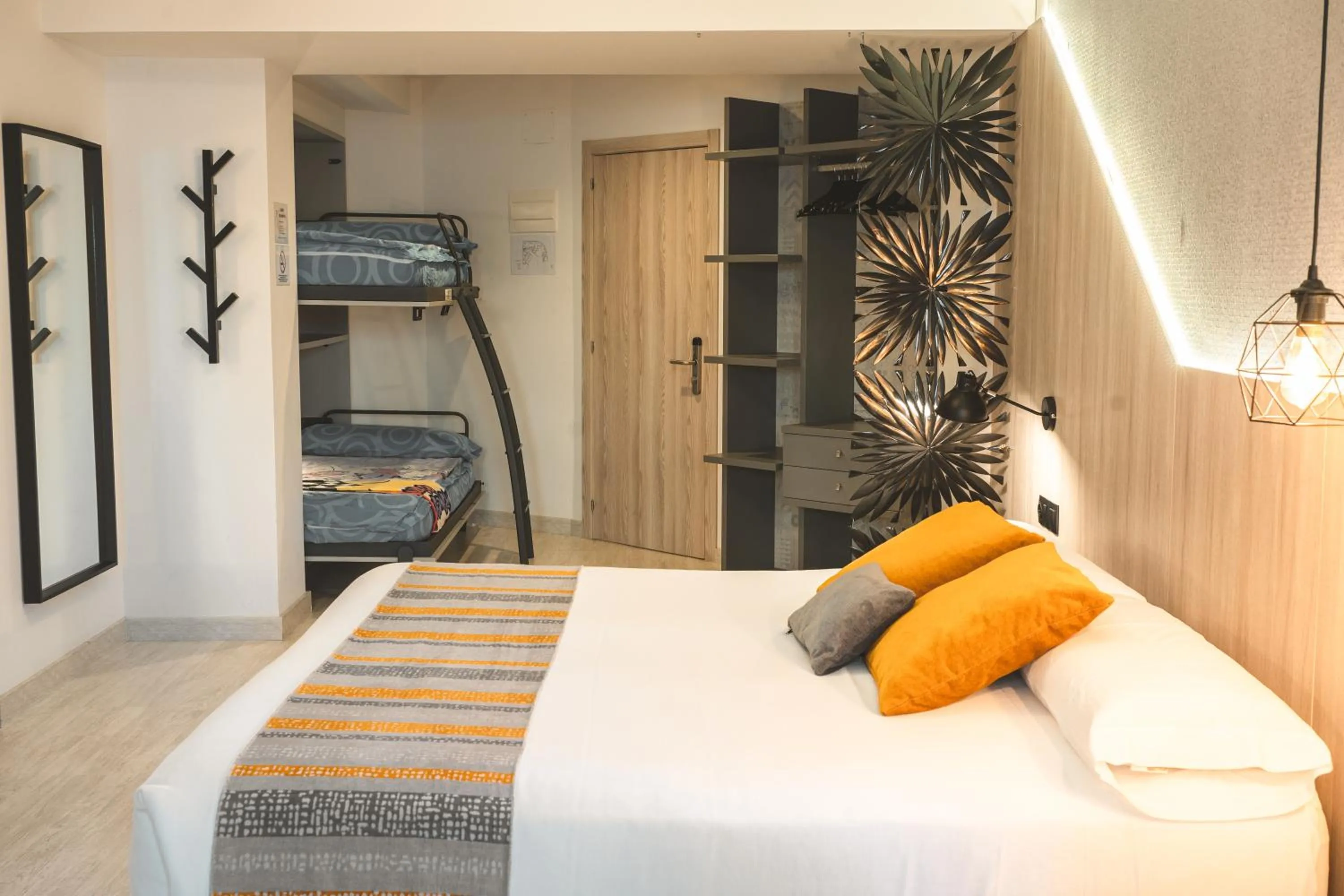 Bed in Hotel Onyarbi