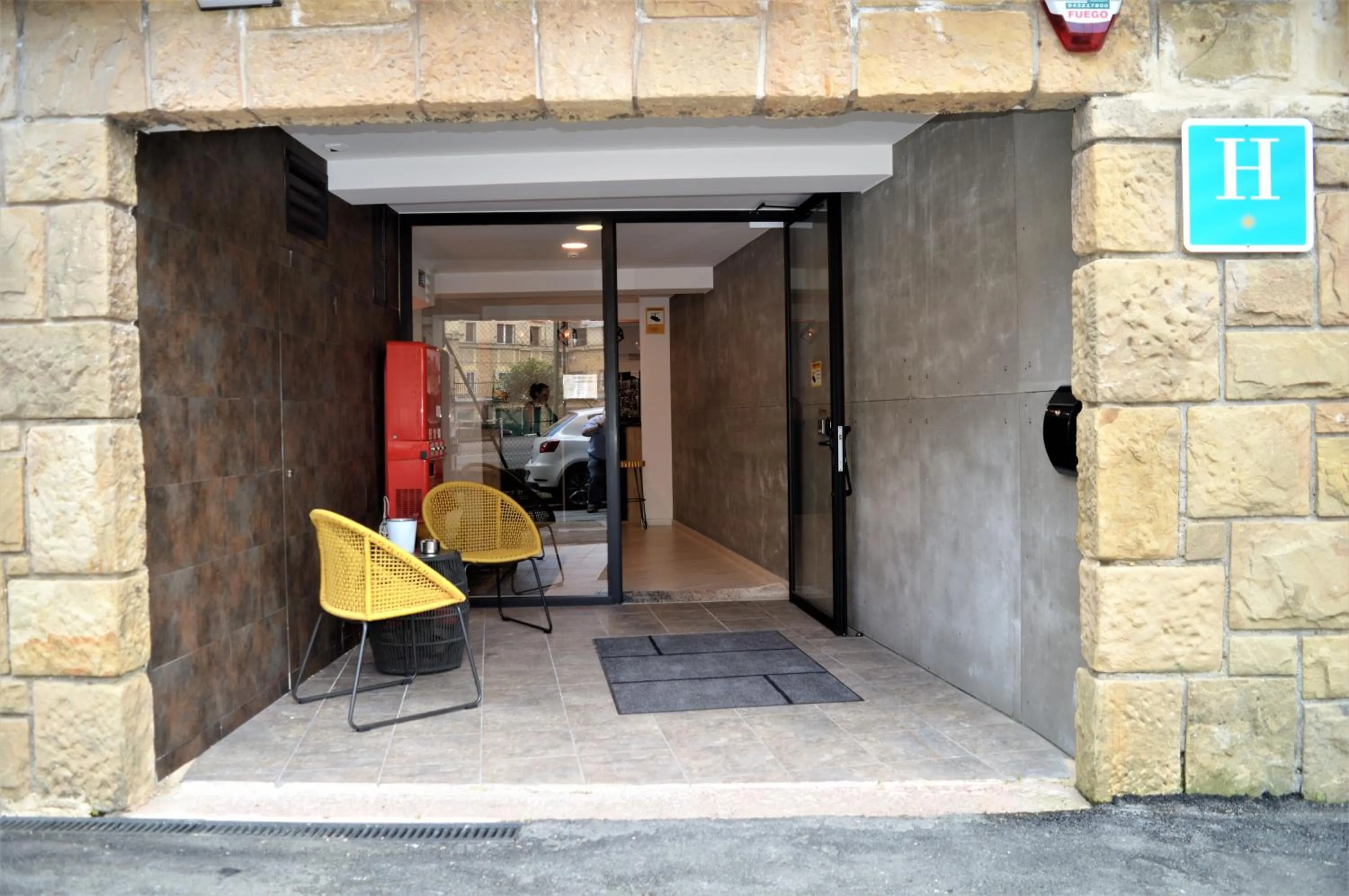 Facade/entrance in Hotel Onyarbi