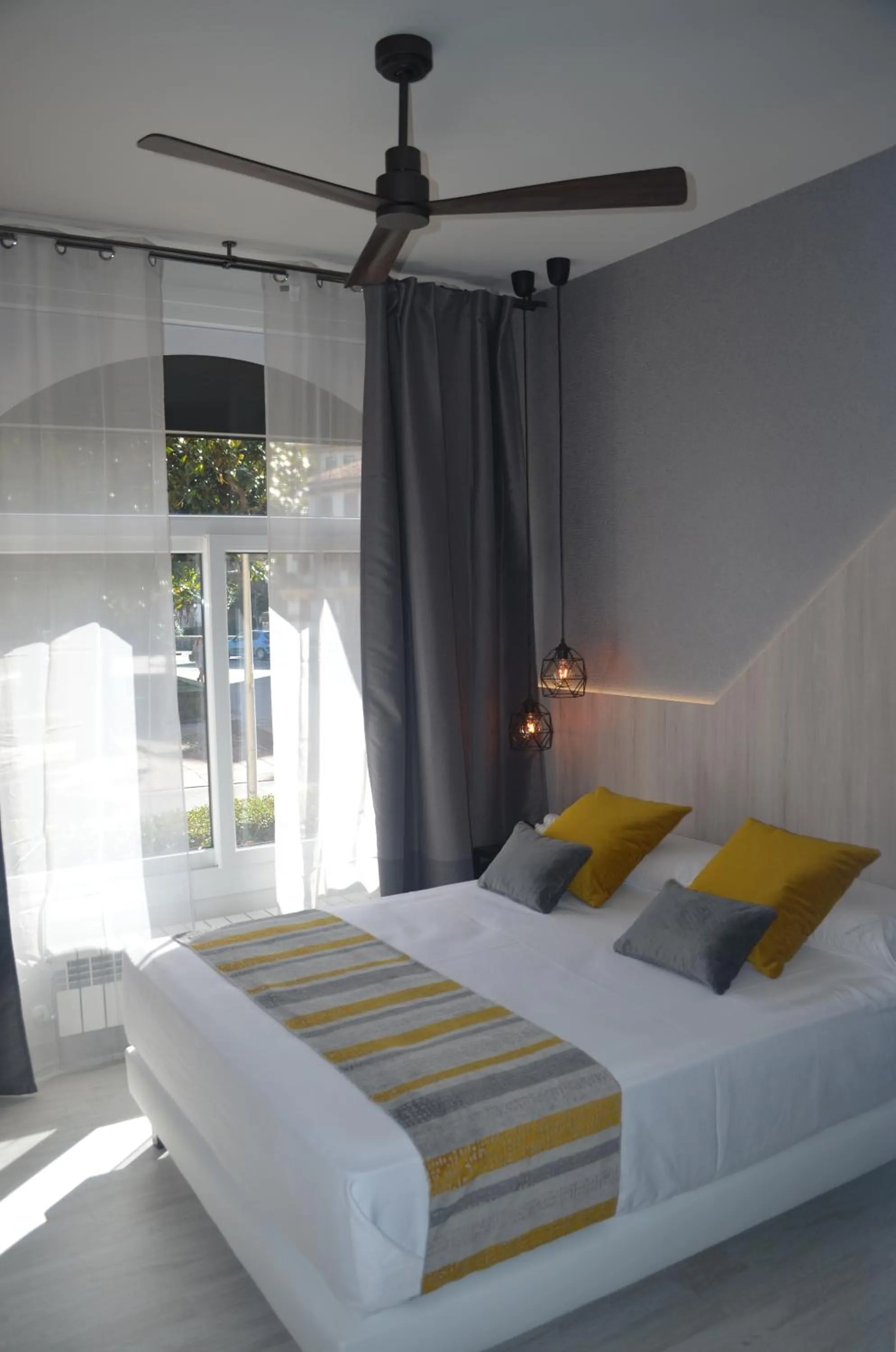 Bed in Hotel Onyarbi