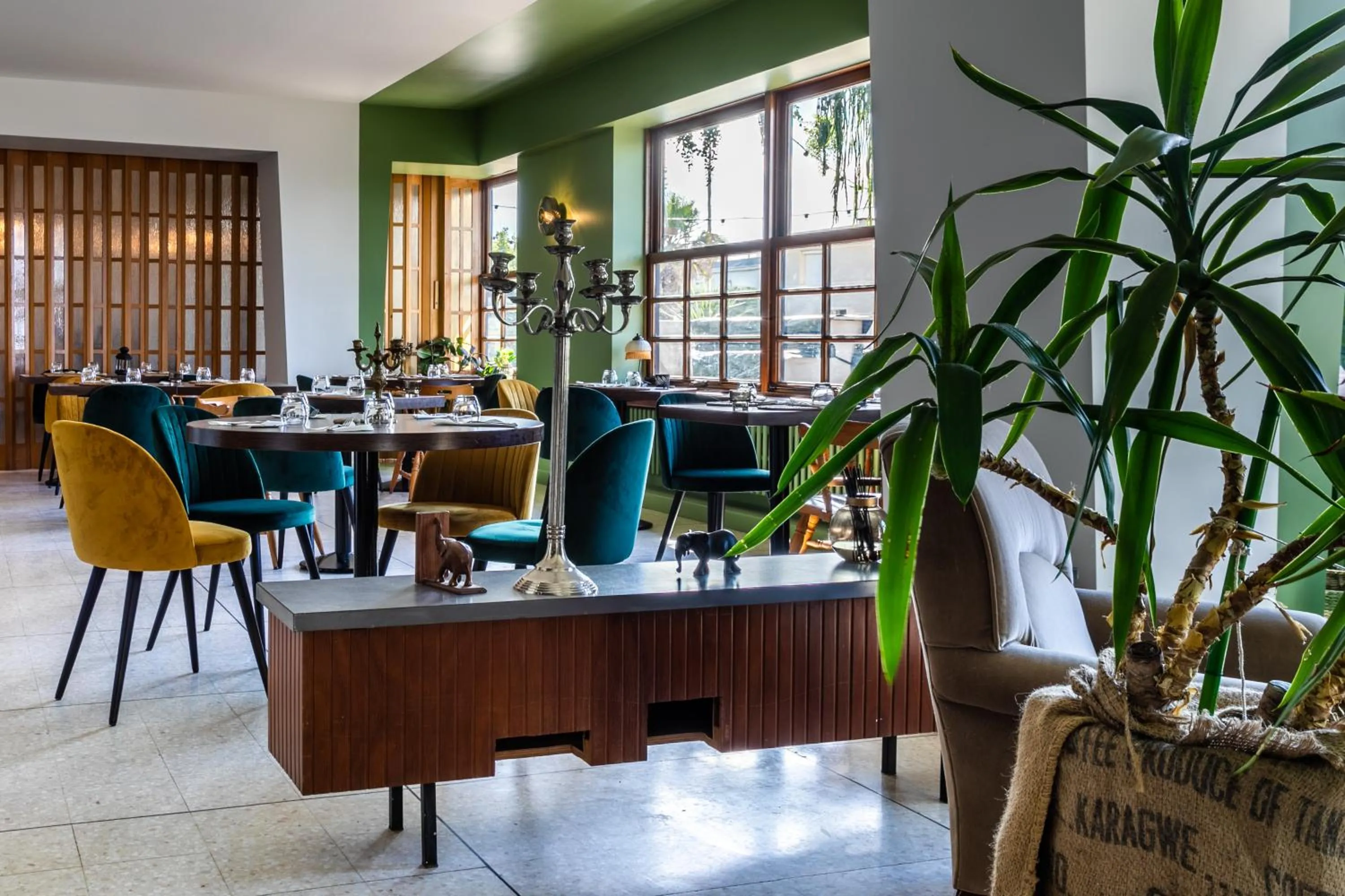 Restaurant/places to eat in Hôtel du Midi Plage