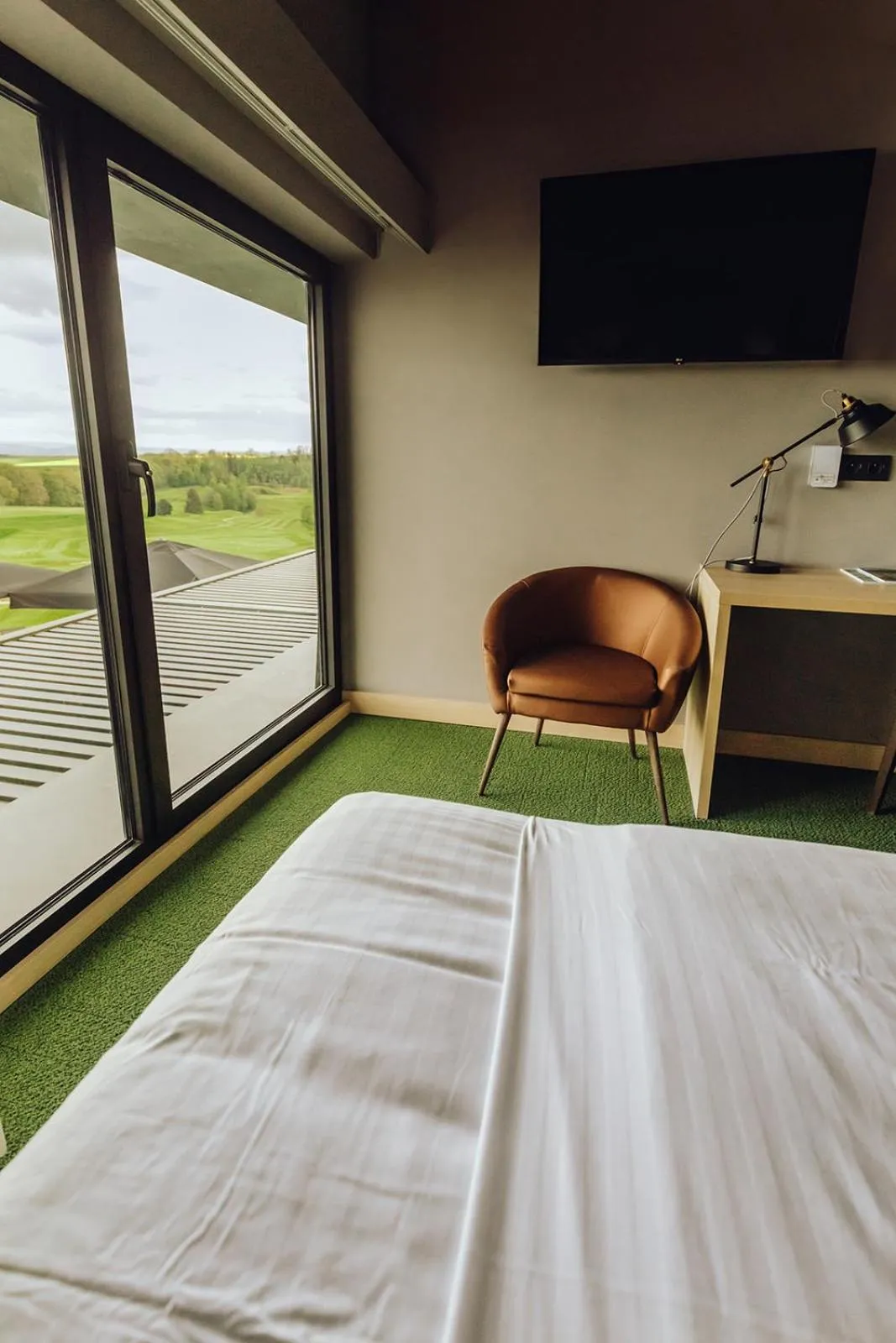 Bed in Hôtel Five Nations