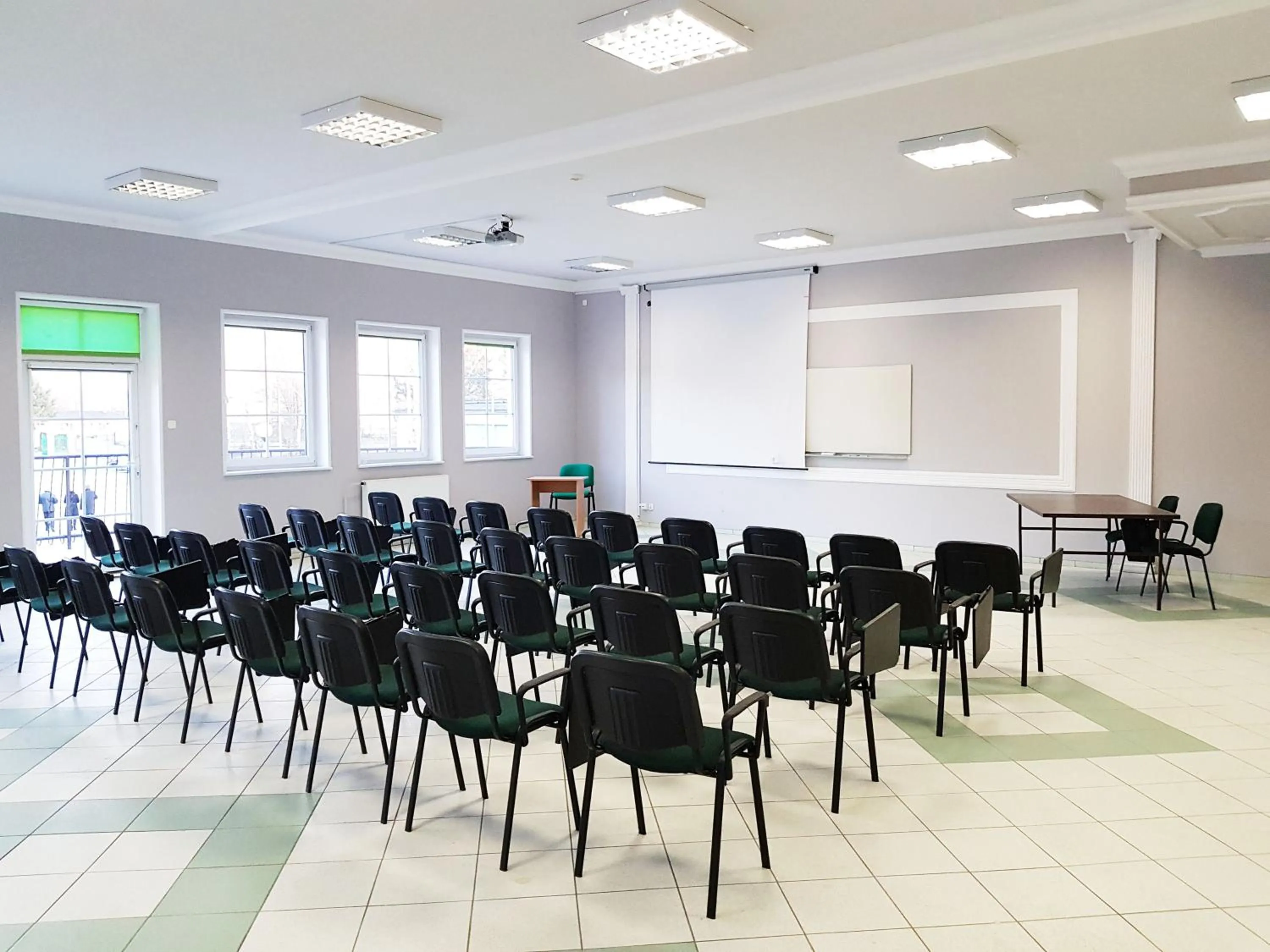 Hotel - Restauracja "SŁONECZNA"