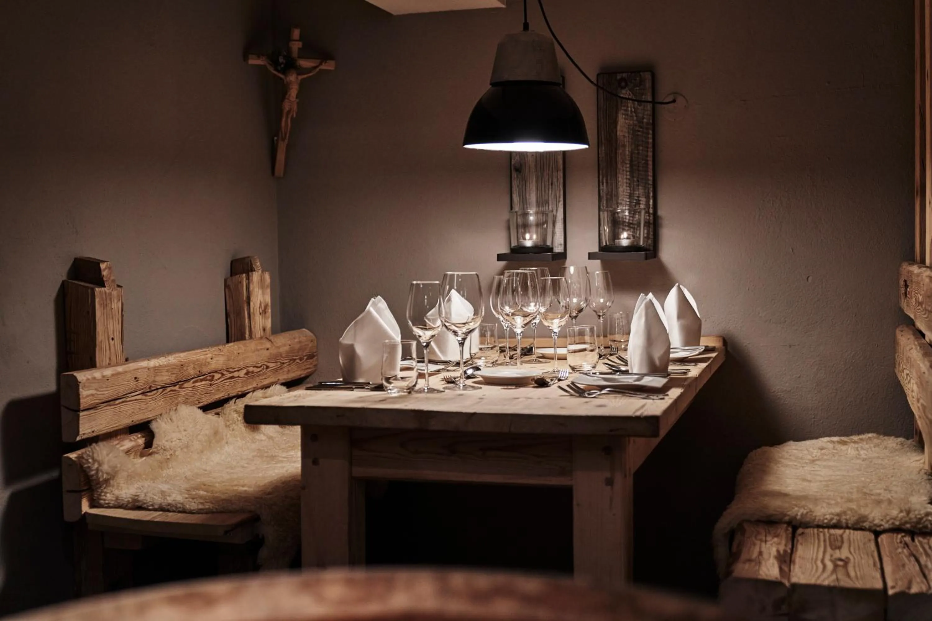 Restaurant/places to eat in HUBERTUS Mountain Refugio Allgäu