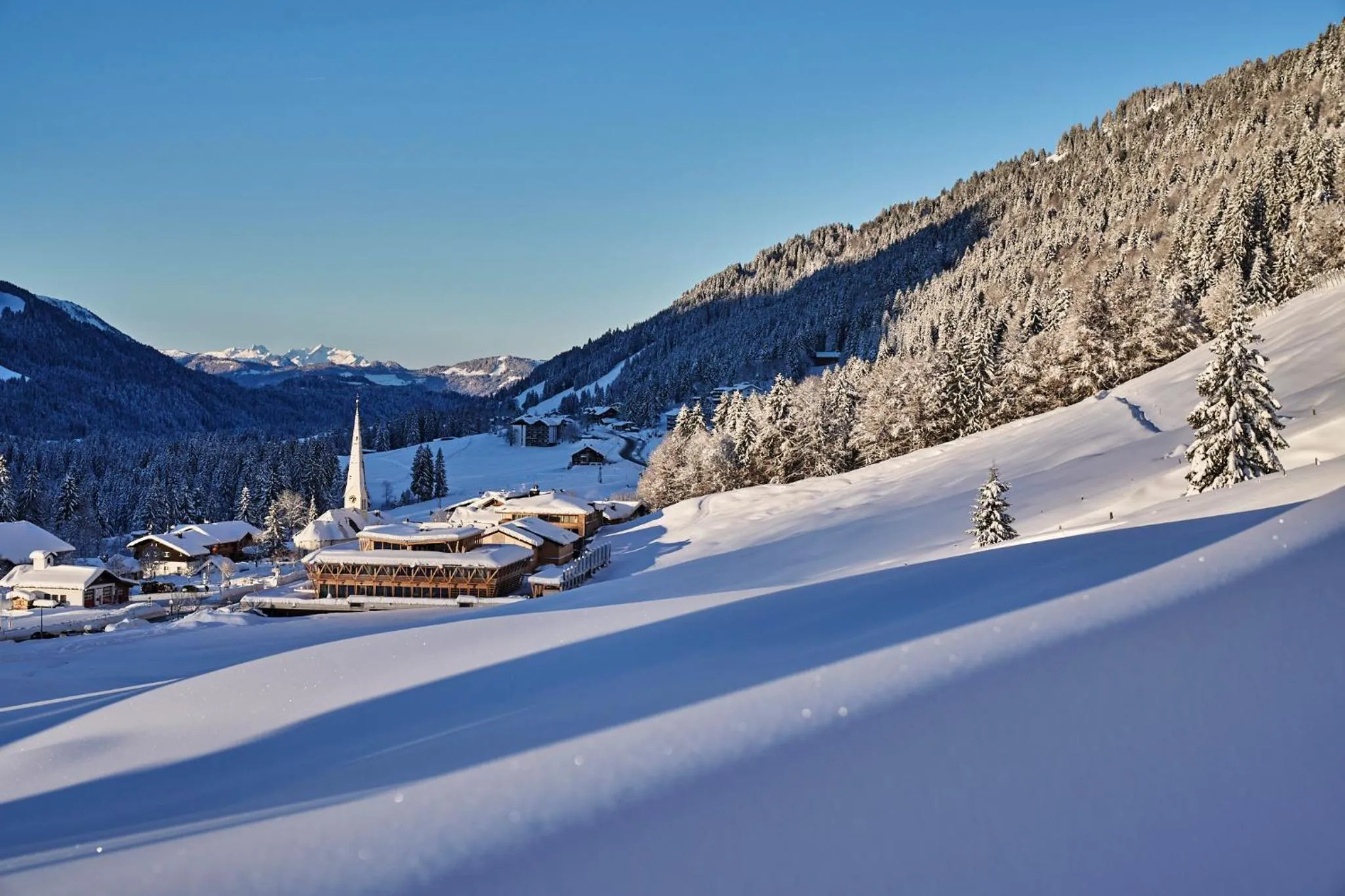Winter in HUBERTUS Mountain Refugio Allgäu