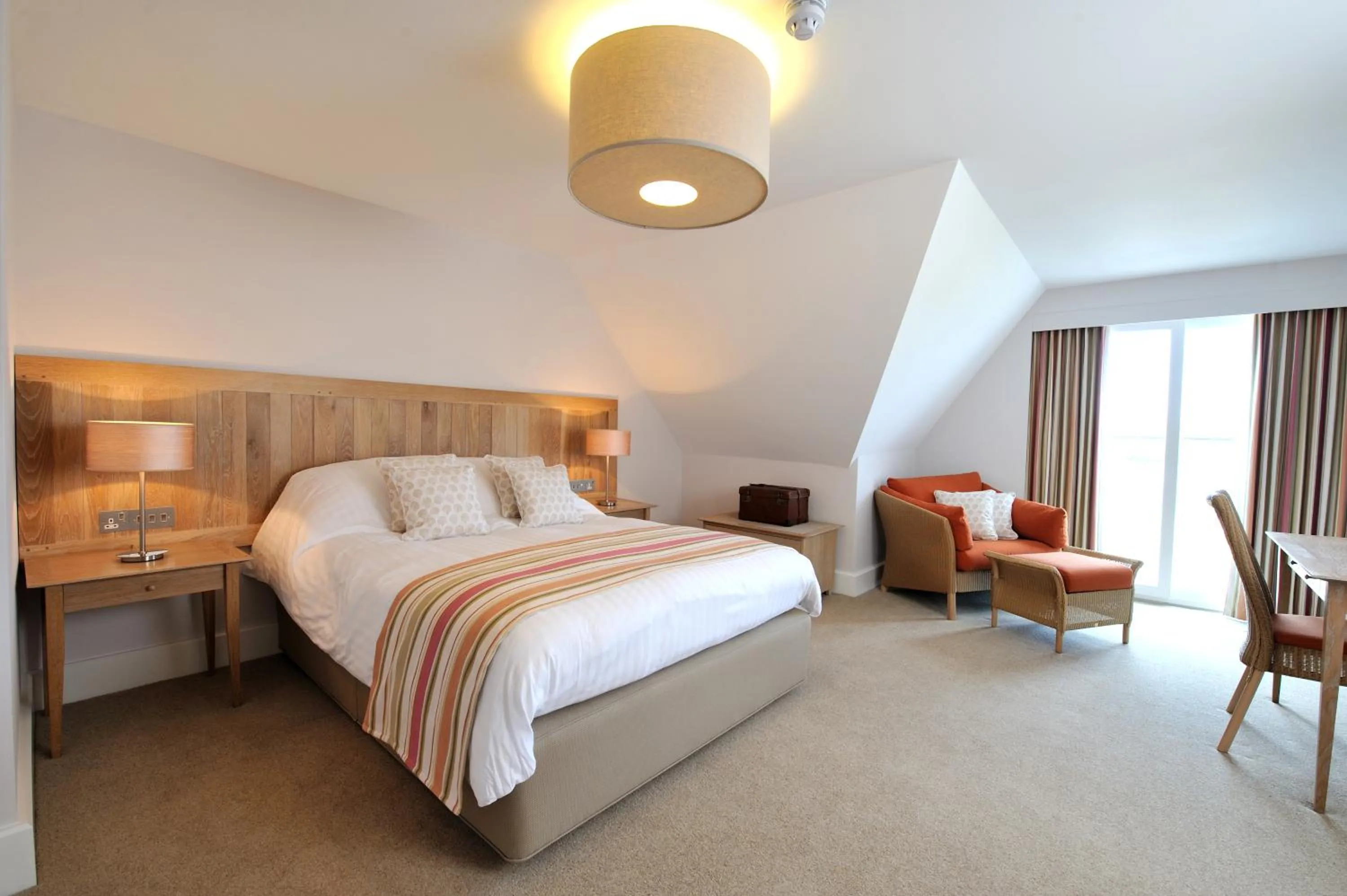 Photo of the whole room, Bed in The Beach