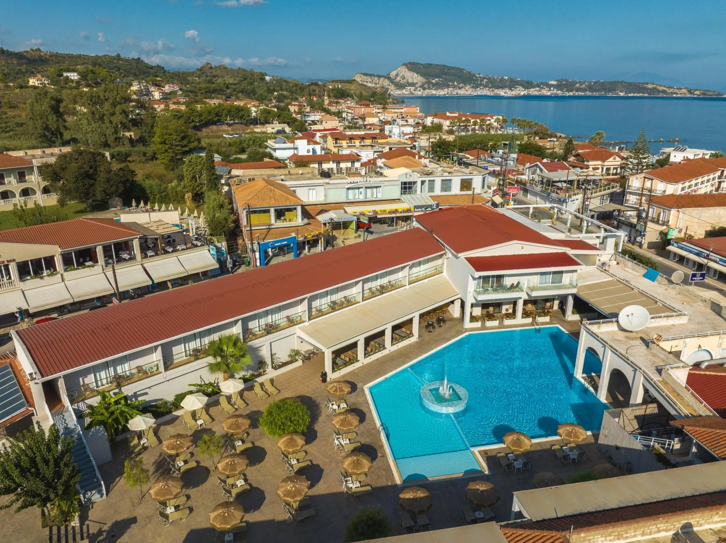 Swimming pool in Hotel Papillon