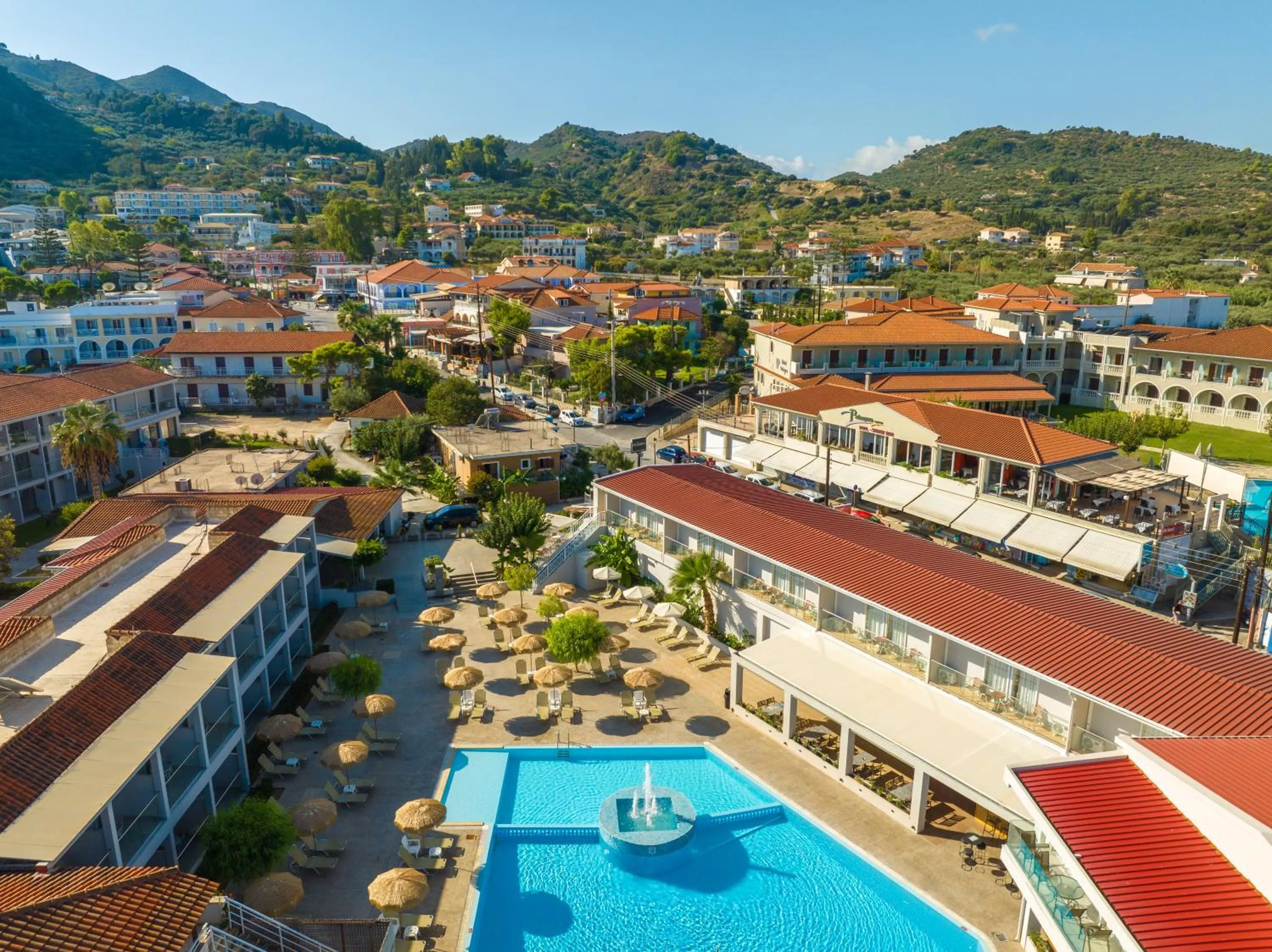 Swimming pool in Hotel Papillon