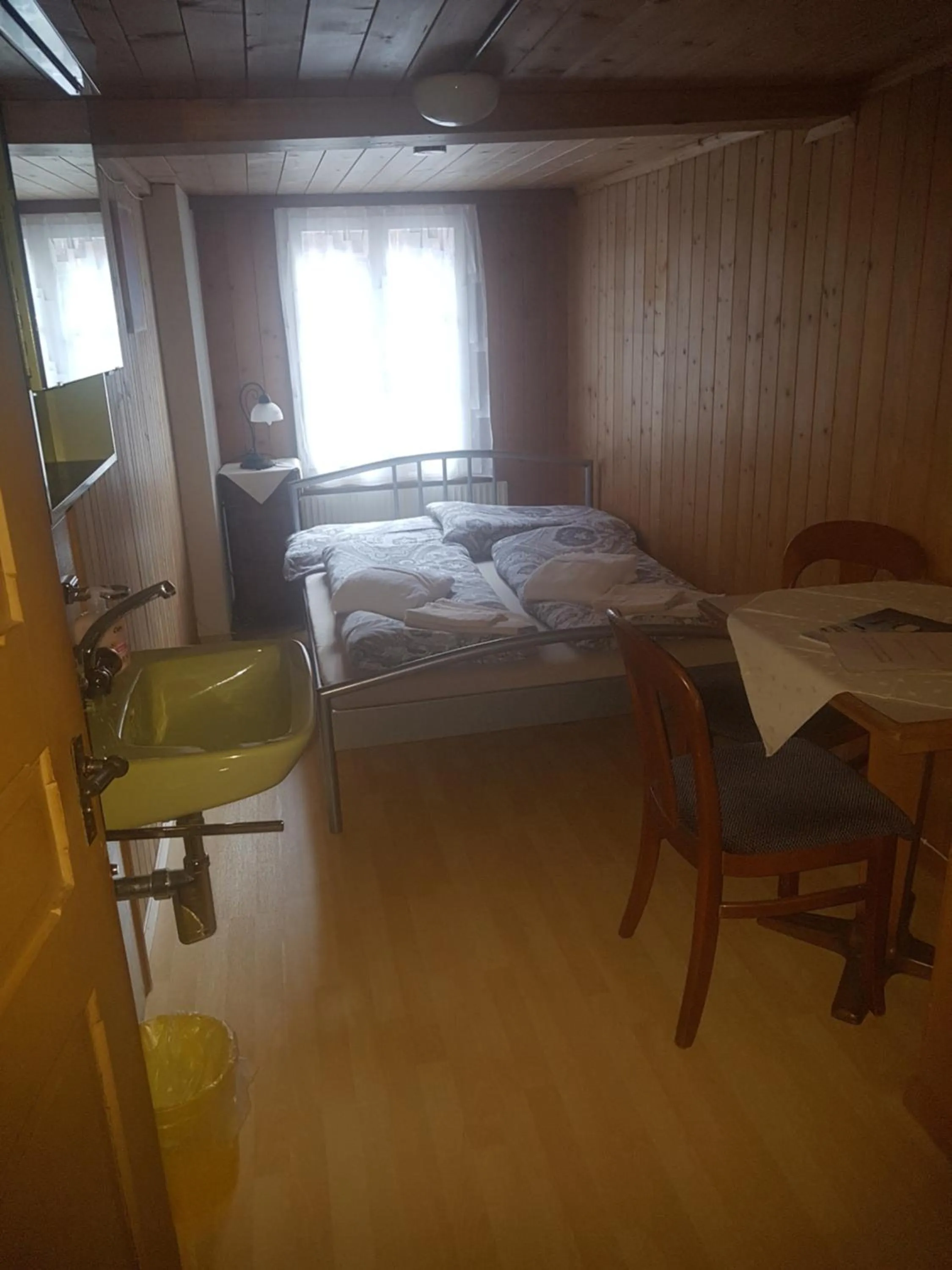 Bed in Hotel-Restaurant-Linde