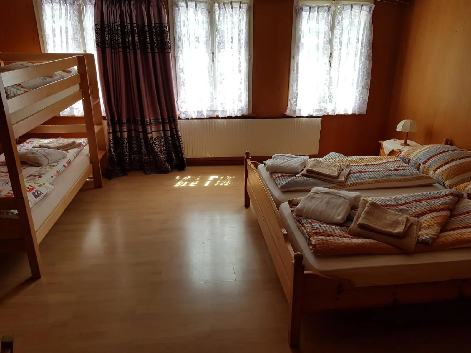 Bed in Hotel-Restaurant-Linde