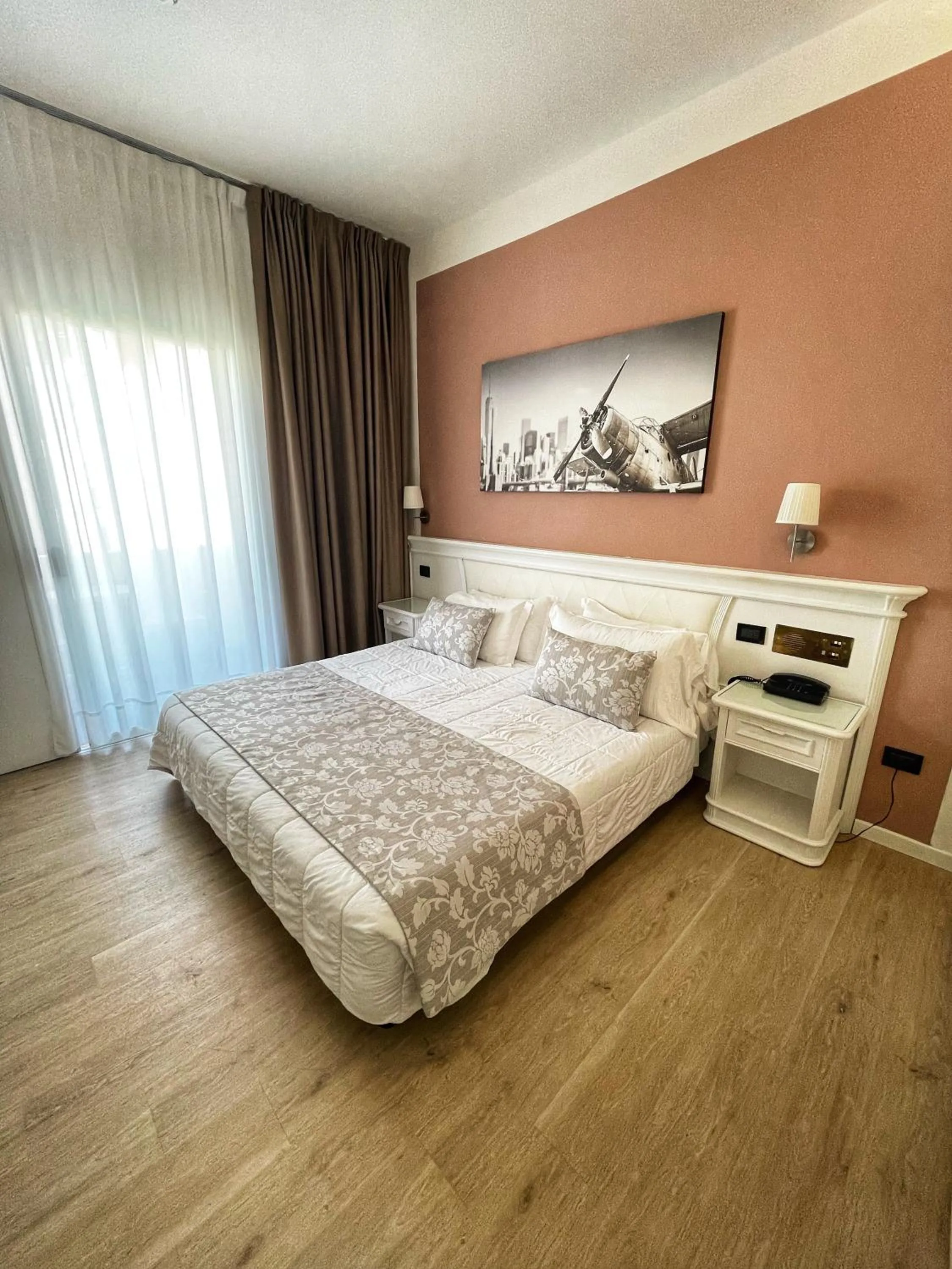 Bed in Park Hotel Cellini