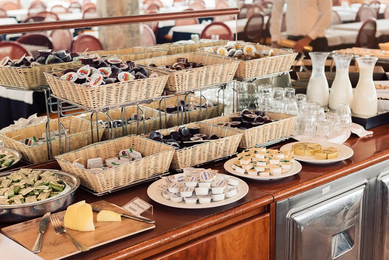Breakfast in Hotel Brioni Mare