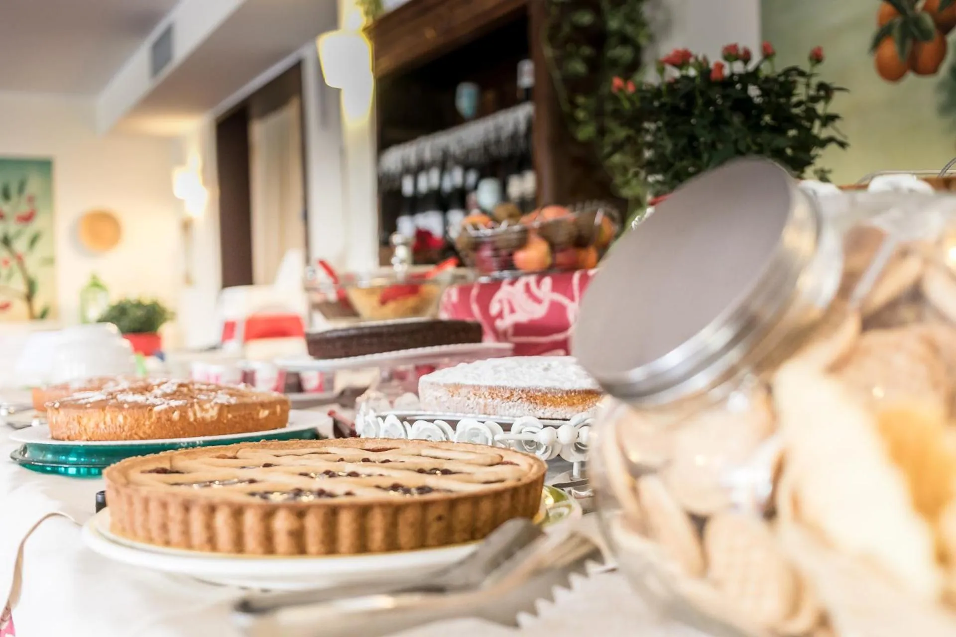 Food and drinks in Hotel Faggio Rosso