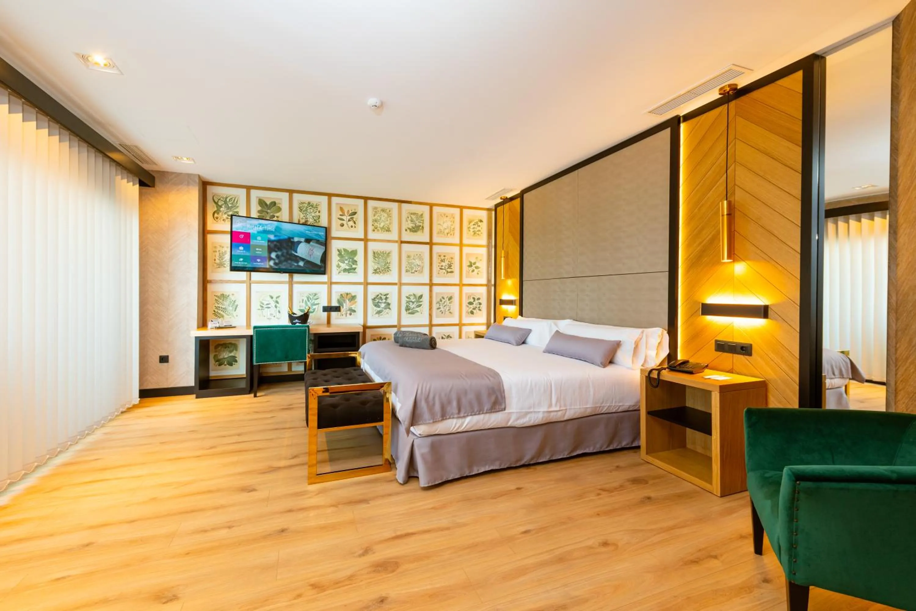 Bed in Hotel Antonio II